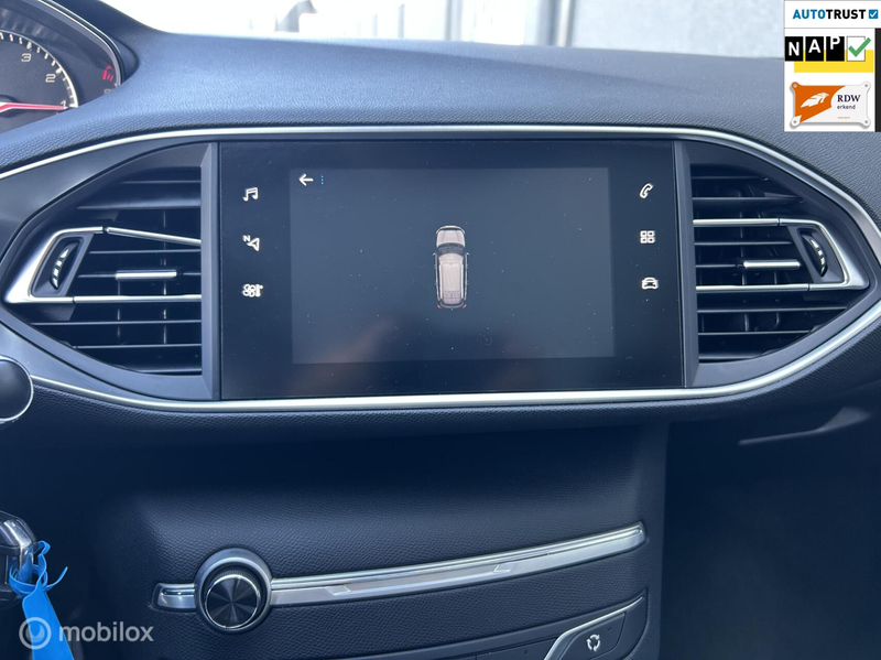 Peugeot 308 SW 1.2 PureTech Allure Pack|CARPLAY|PANO|NAP — photo 15