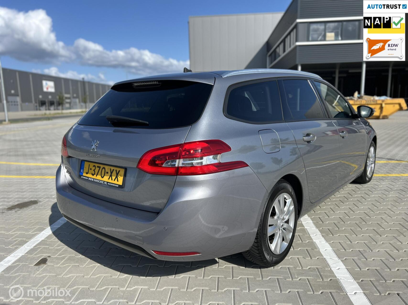 Peugeot 308 SW 1.2 PureTech Allure Pack|CARPLAY|PANO|NAP — photo 5