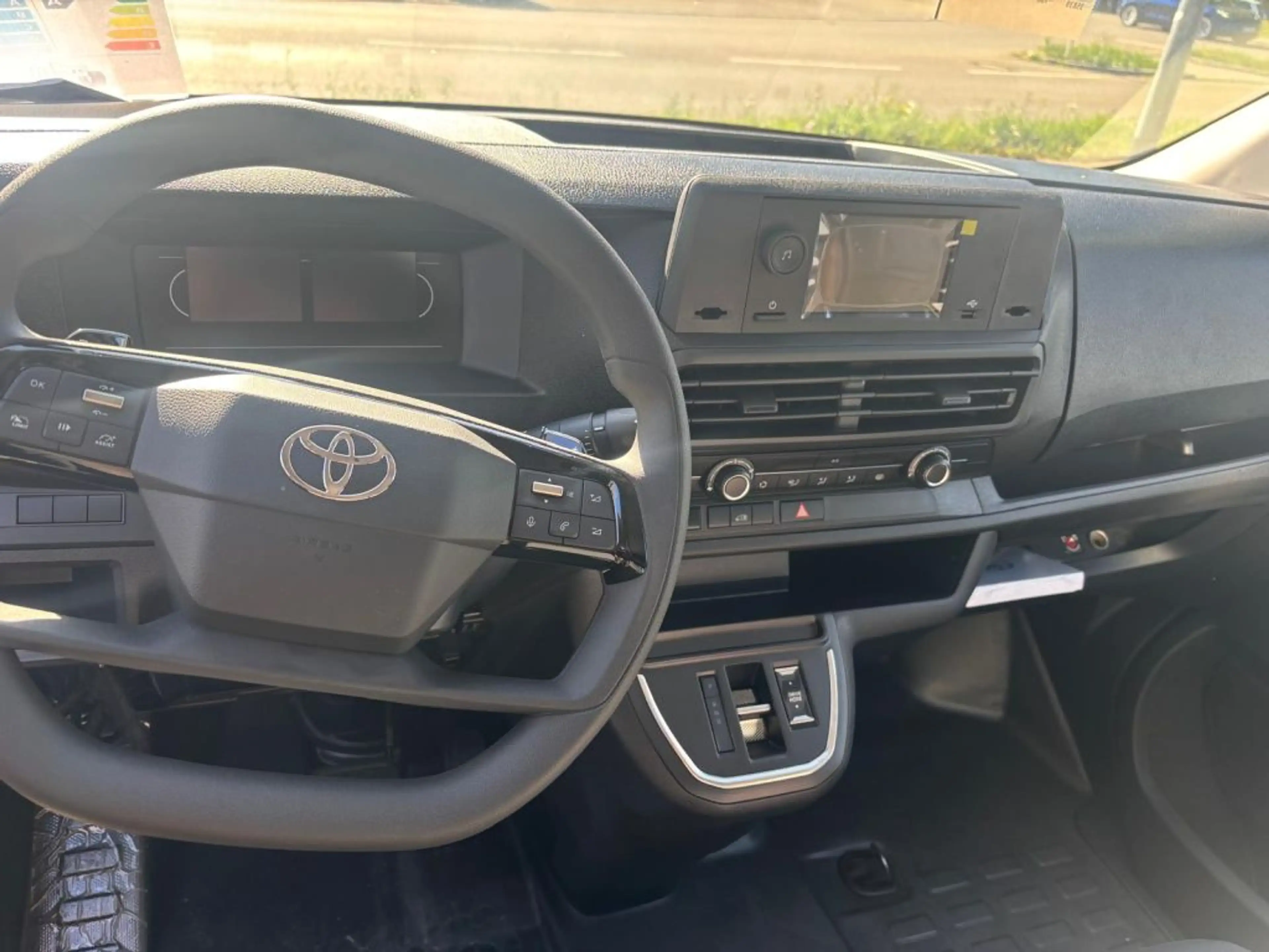 Toyota Proace Electric (75 kWh) L1 Work (V) — photo 8