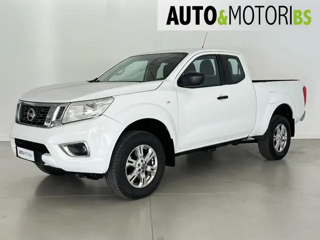 Nissan Navara 2.3 dCi 4WD King Cab Acenta *GANCIO TRAINO*
