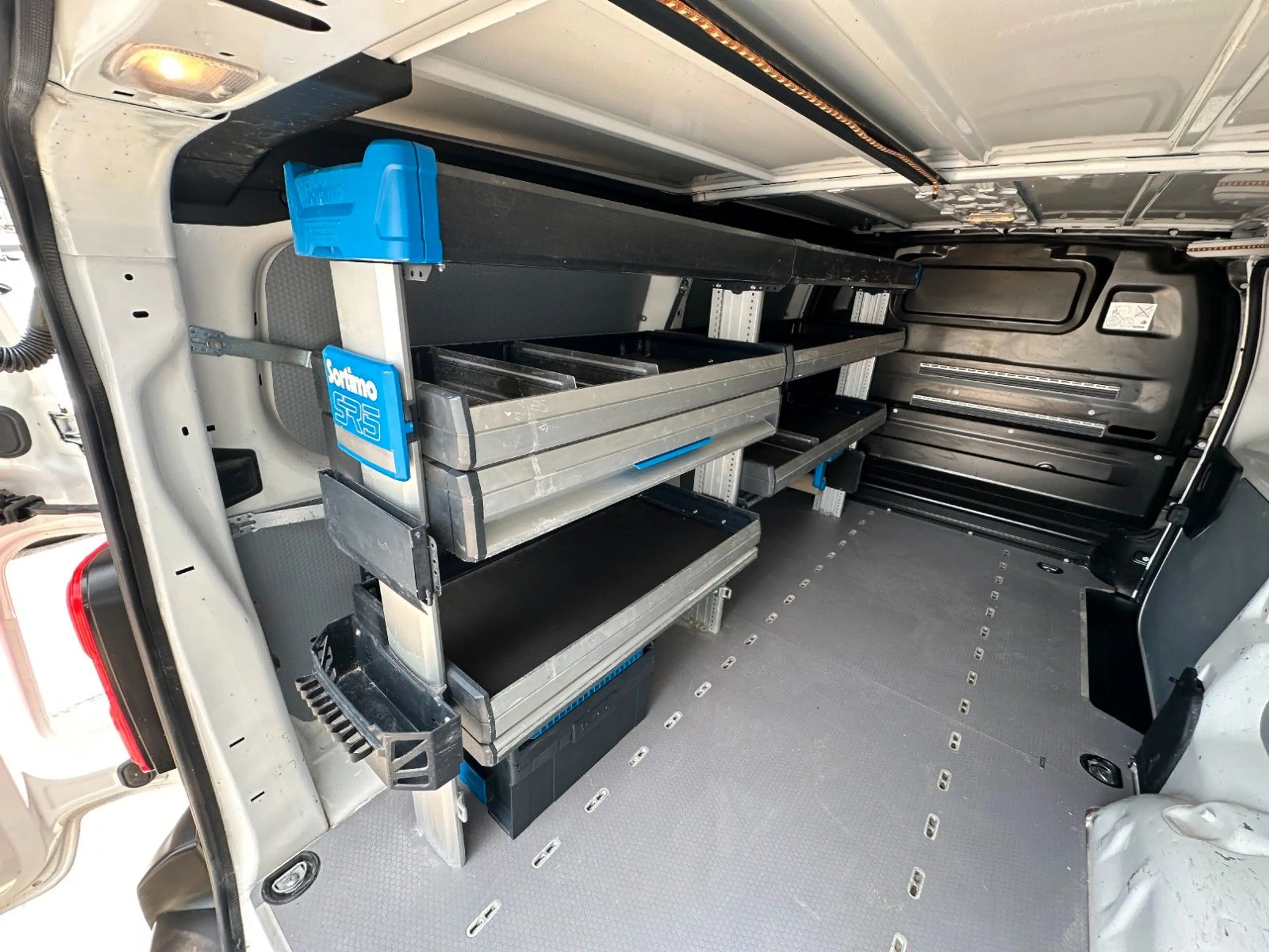 Opel Vivaro Kasten Edition L *1x SORTIMO*KLIM*3-SITZ* — photo 11