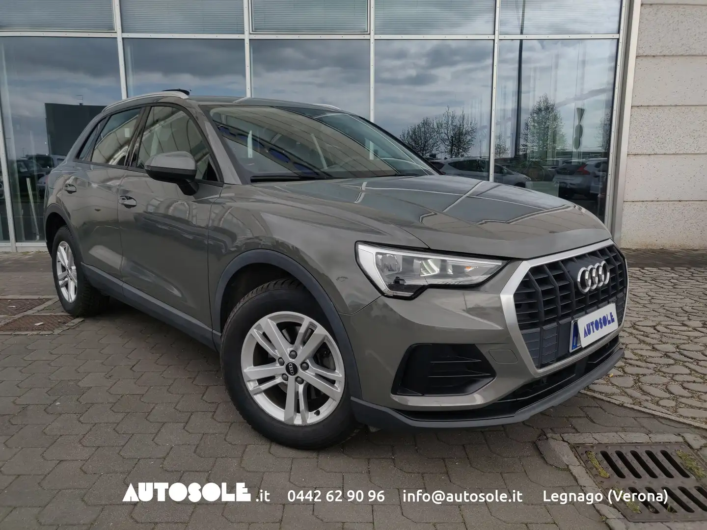 Audi Q3 35 2.0 TDI S-Tronic Grigio - 1