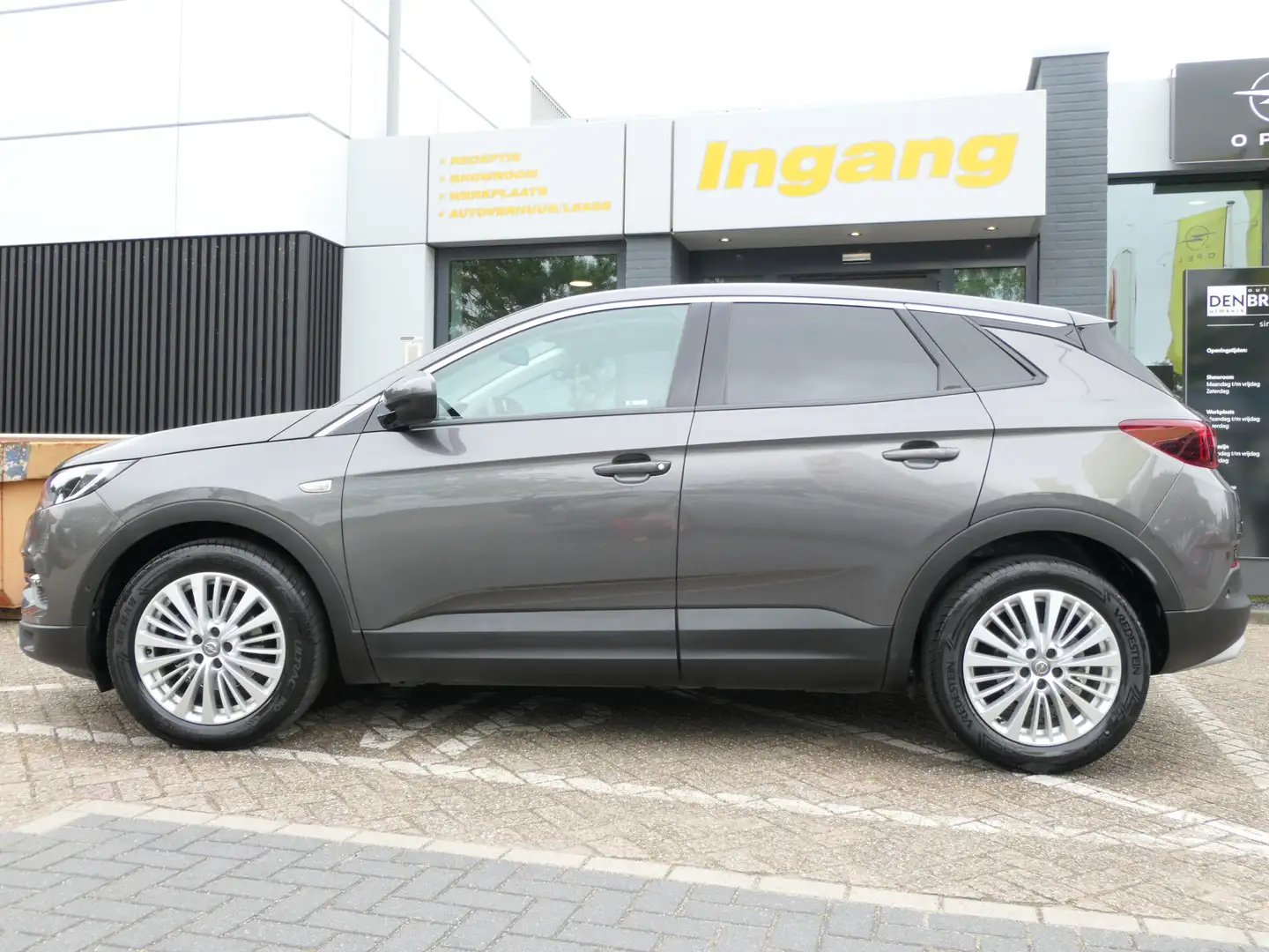 Opel Grandland X 1.2 Turbo Innovation | Panoramadak | Trekhaak | LM Grijs - 2