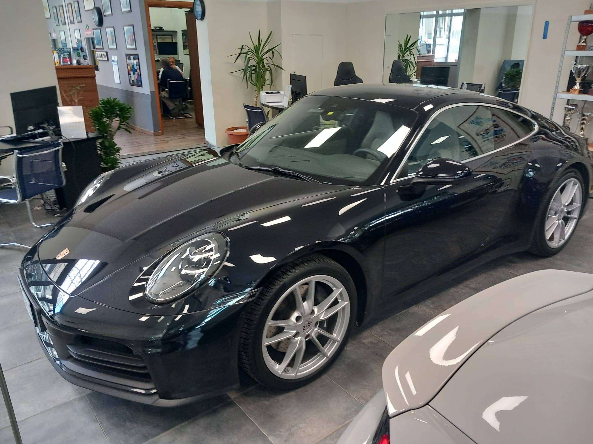 Porsche 992