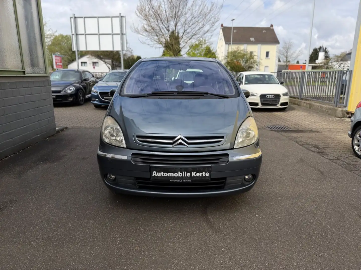 Citroen Xsara Picasso 2.0 16V Exclusive Automatik Klima Gris - 2