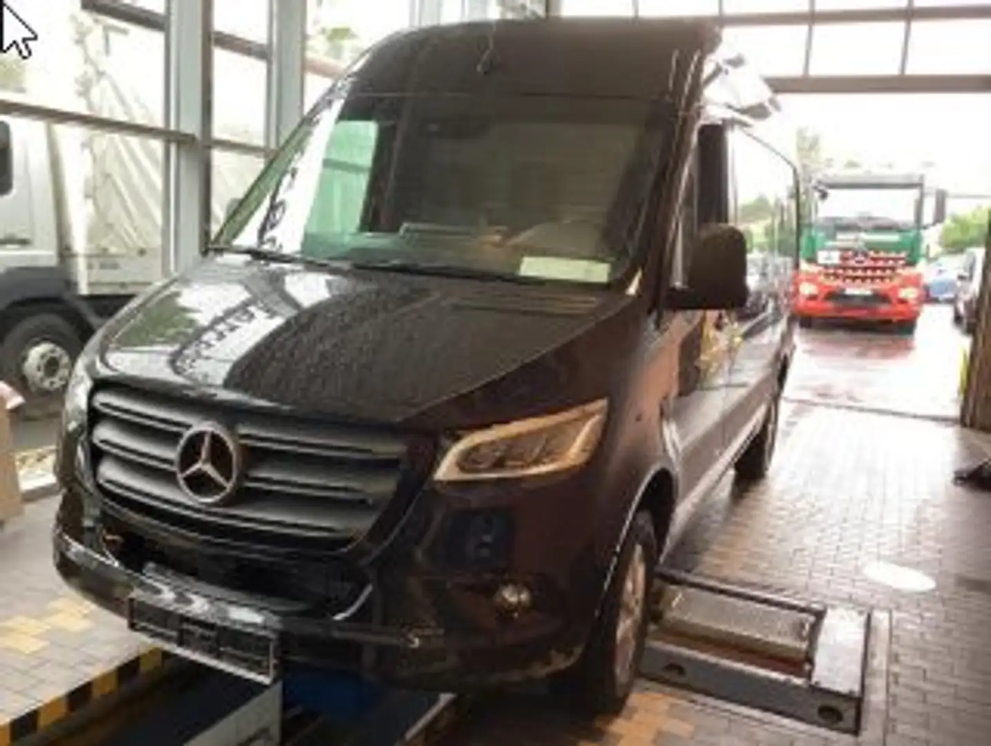 Mercedes-Benz Sprinter 319 CDI Kasten Hochdach 9GT+STHZG+LED+AHK Schwarz - 2