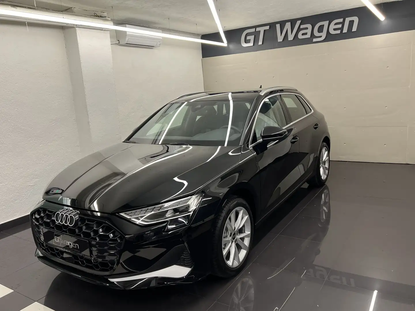 Audi A3 Sportback 30 TFSI Advanced S tronic Czarny - 2
