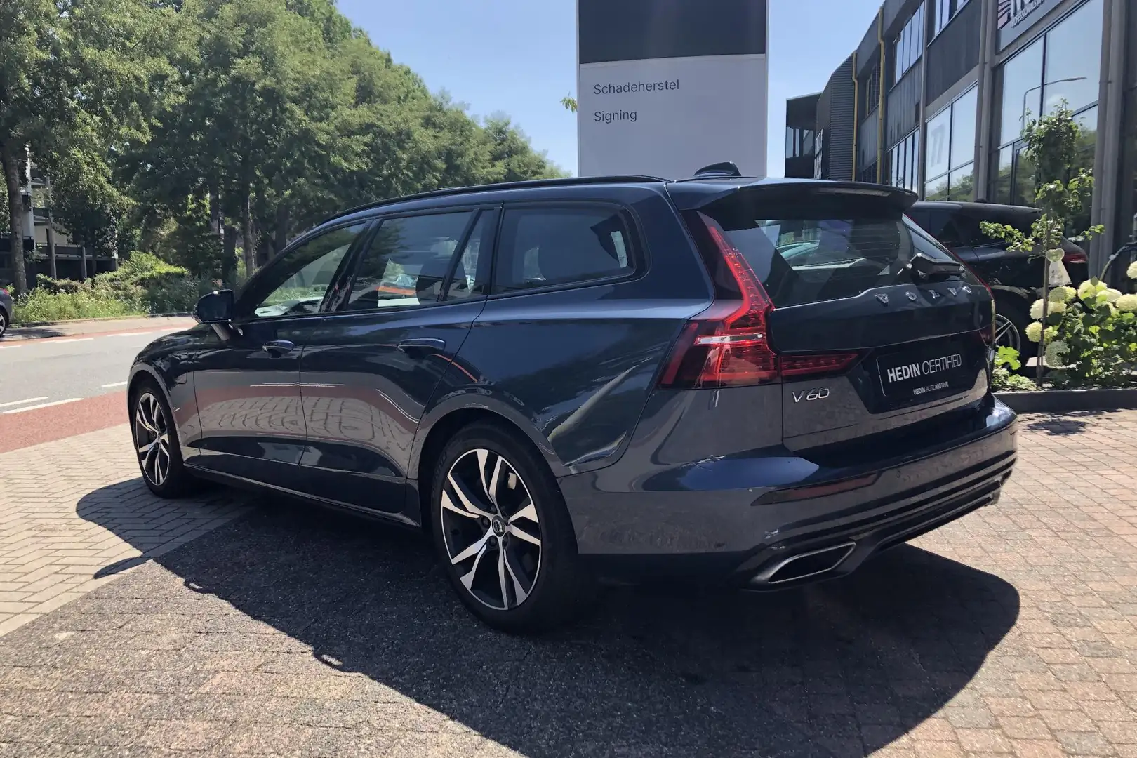 Volvo V60 T6 Plug In Hybride AWD R-Design |Leder Interieur | Blauw - 2