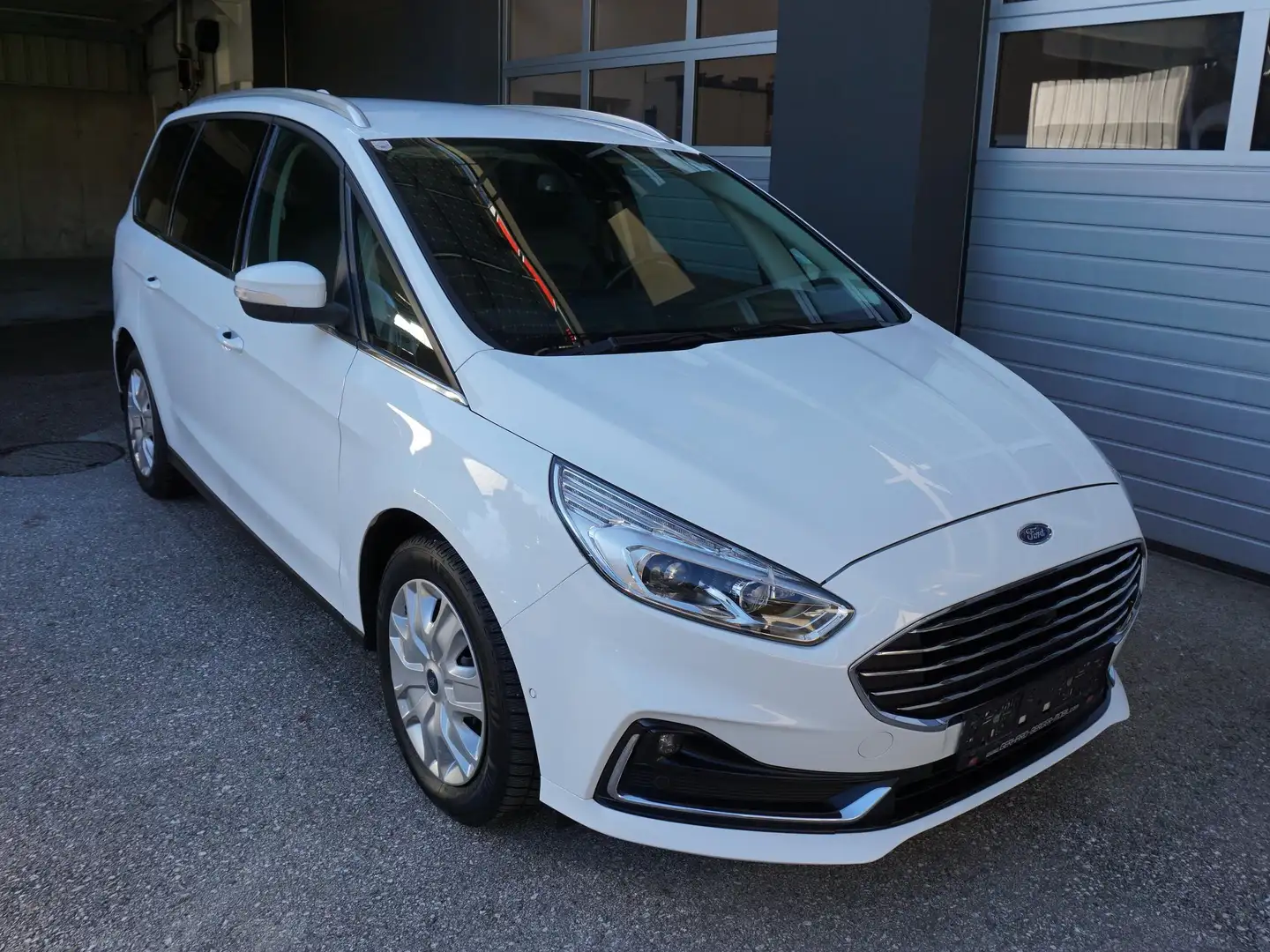 Ford Galaxy Titanium Weiß - 1