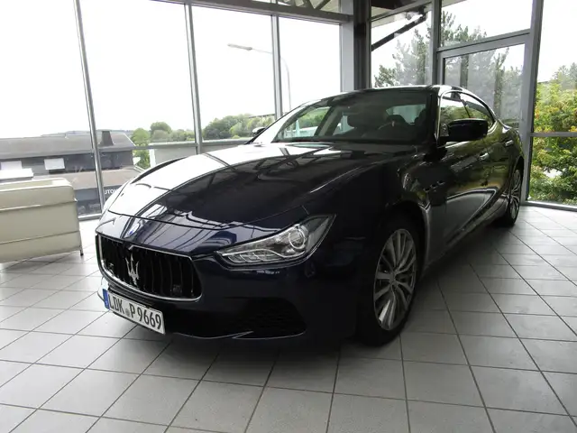 Maserati Ghibli 3.0 V6 Luxury Pack/ Klappe/Vollleder