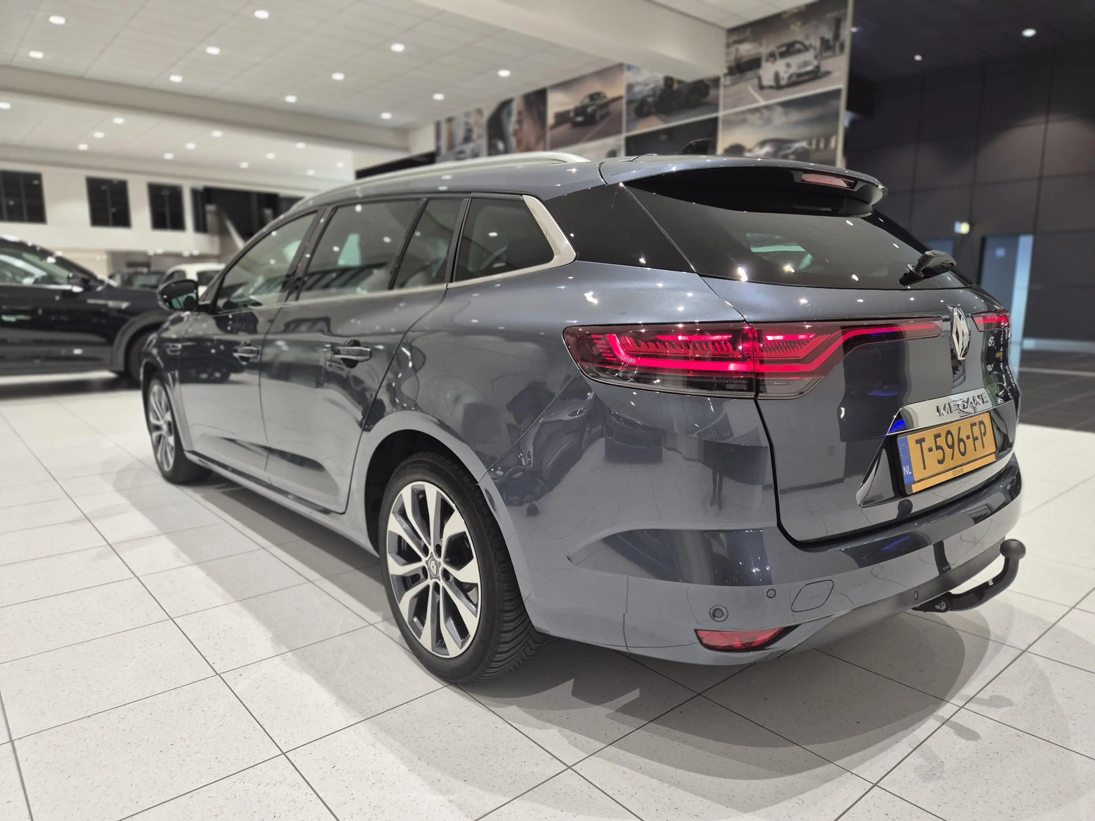 Renault Megane Estate 1.3 TCe 140 Techno | Trekhaak | Apple CarPl — photo 6