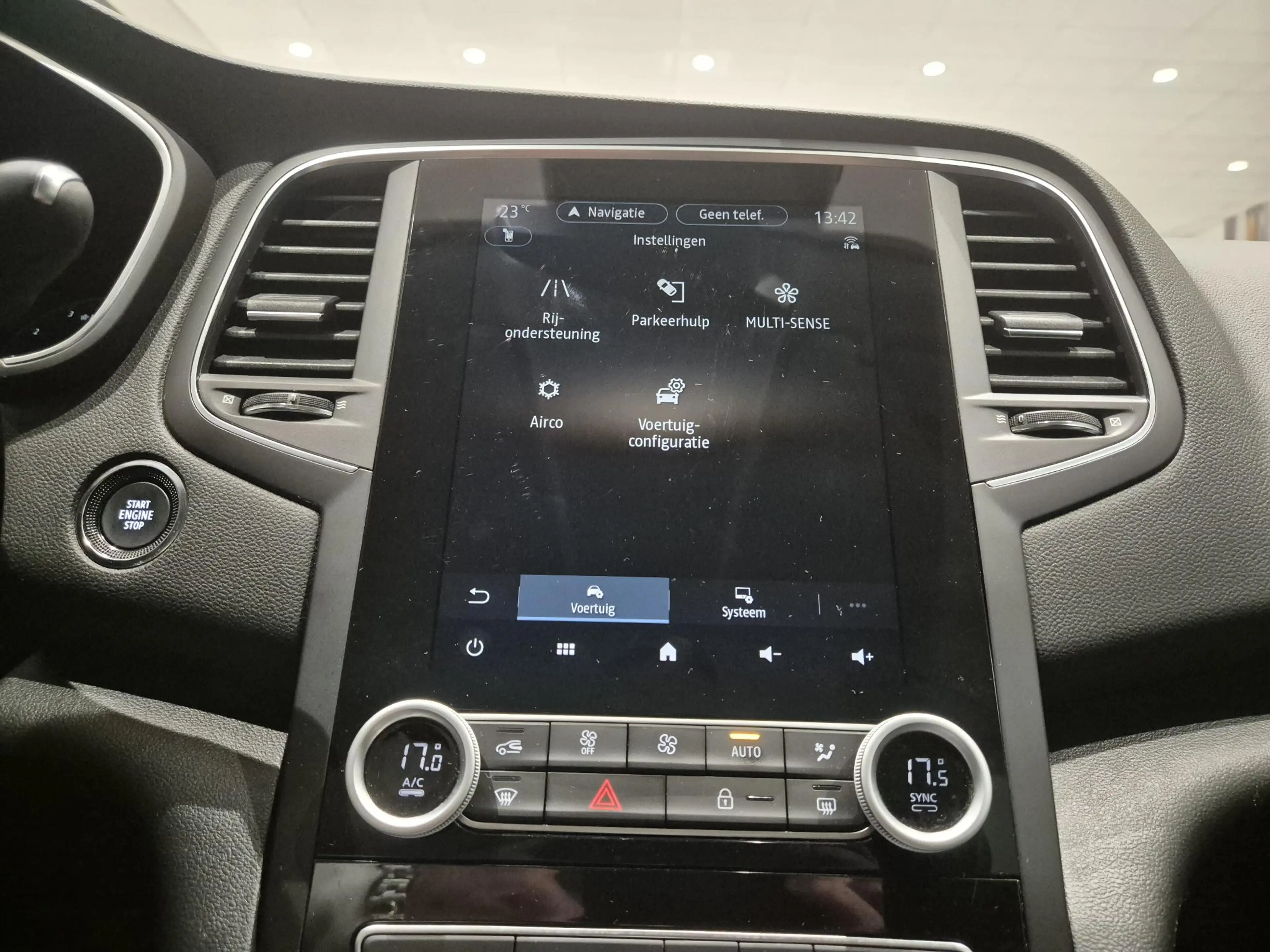 Renault Megane Estate 1.3 TCe 140 Techno | Trekhaak | Apple CarPl — photo 12