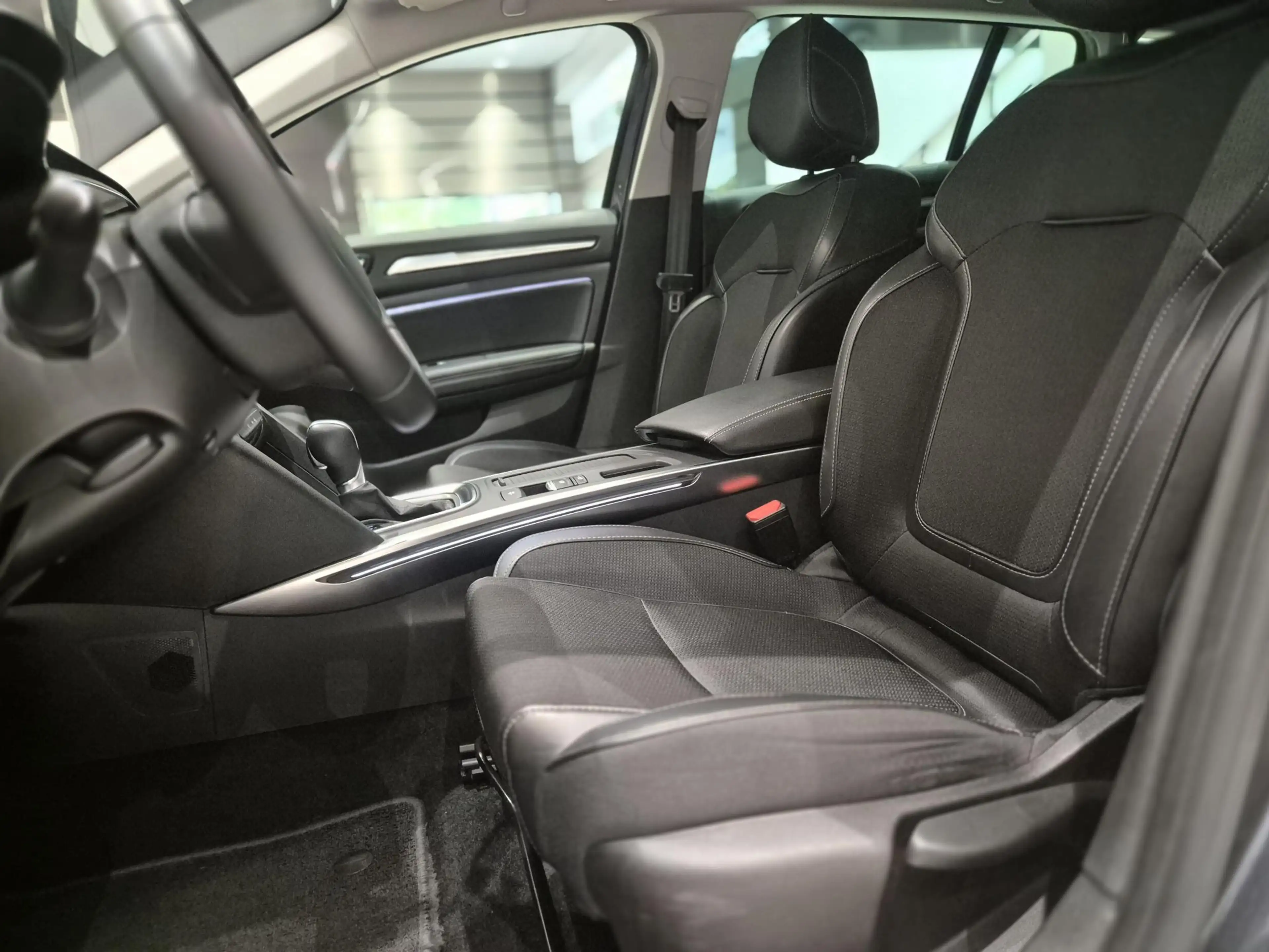 Renault Megane Estate 1.3 TCe 140 Techno | Trekhaak | Apple CarPl — photo 7