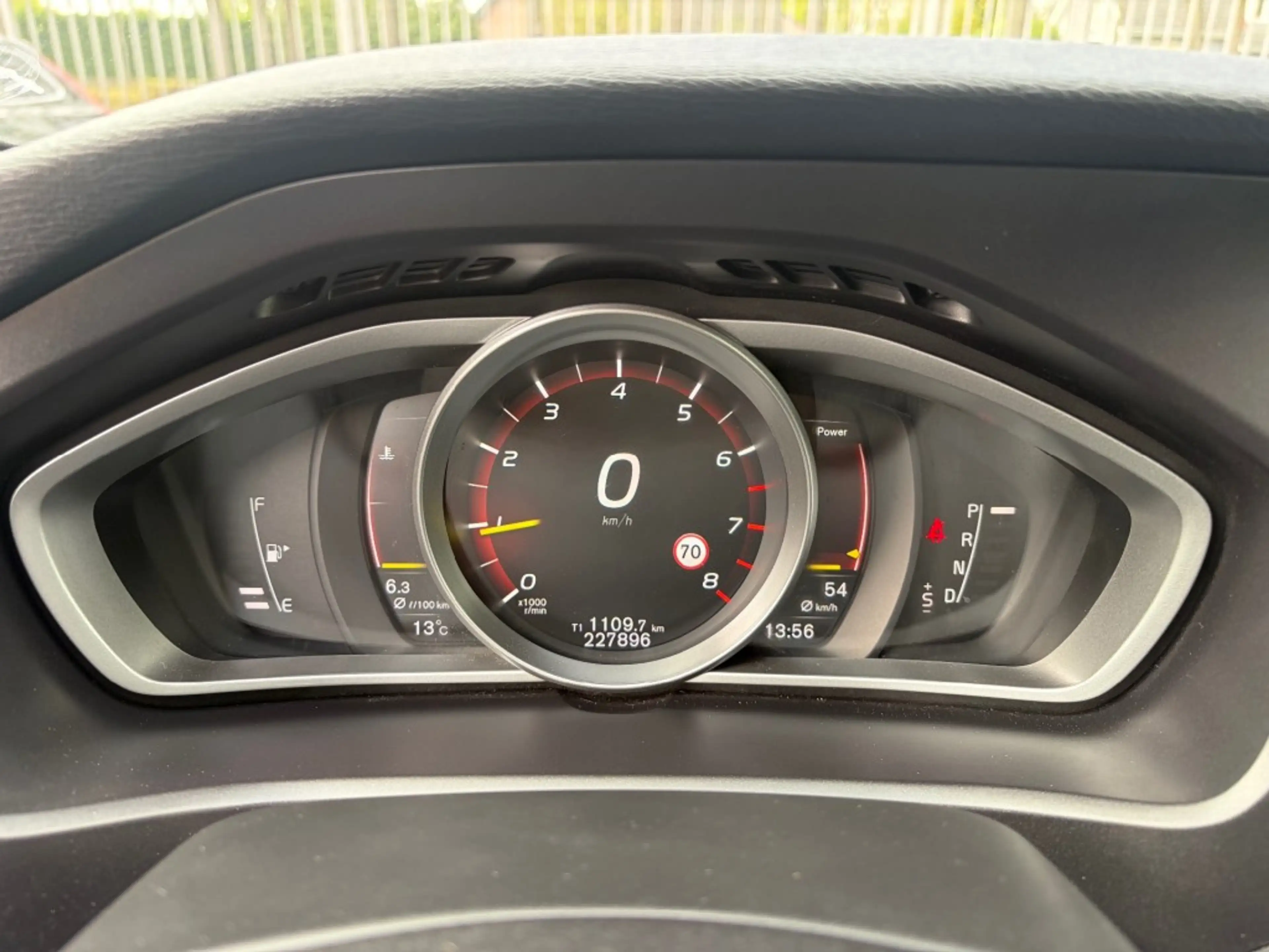 Volvo V40 Cross Country T3 Nordic+ Adapt. Cruise — photo 11