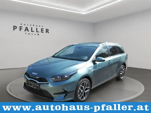 Kia Ceed / cee'd ceed SW 1,5 TGDI Silber 48V DCT + P2