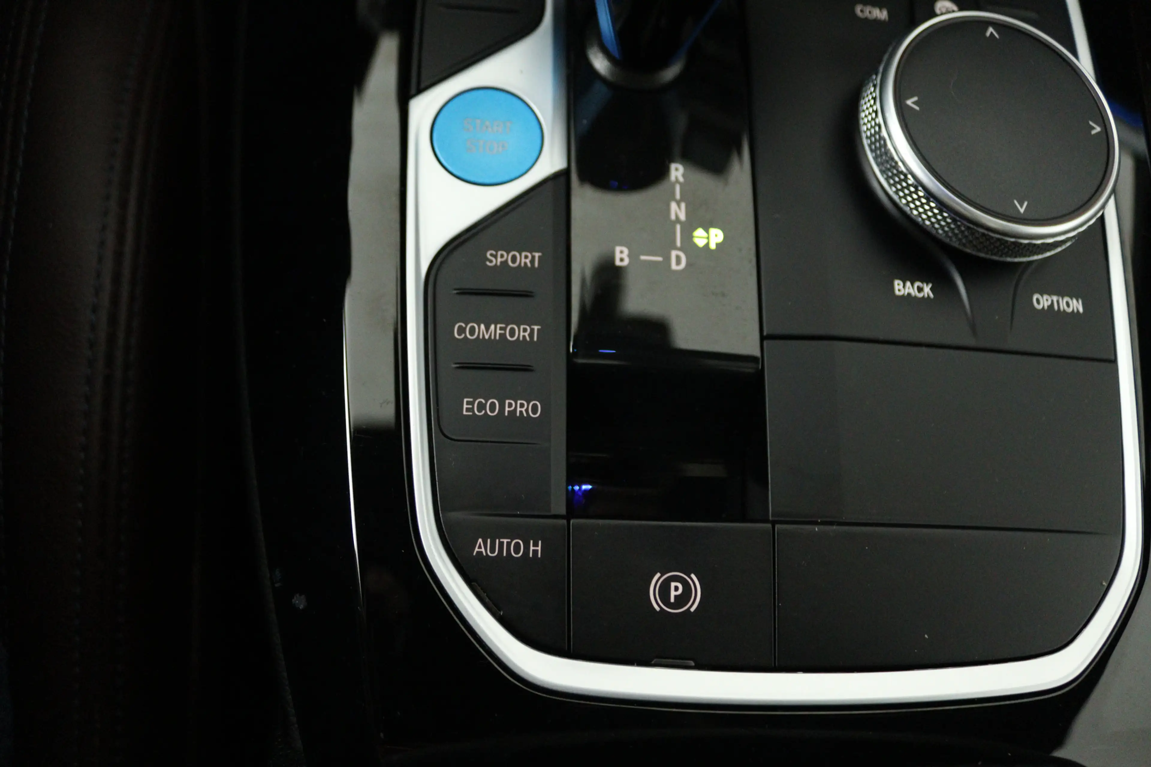 BMW iX3 High Executive 80 kWh (PANORAMADAK, CAMERA, STOEL/ — photo 8