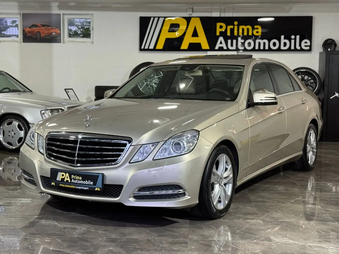 Mercedes-Benz E 350 Lim BlueEfficiency Keyless Xenon Heckrollo Beige - 1