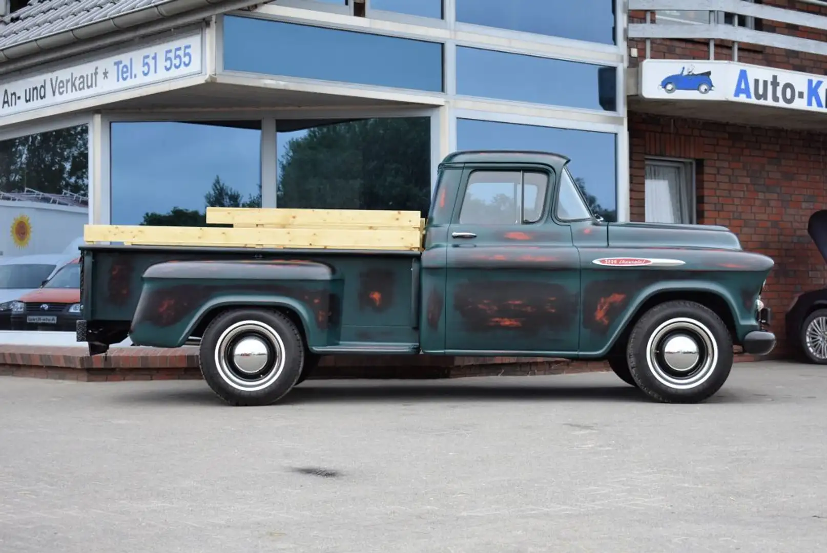 Chevrolet Apache 3200 1/2-ton Pick Up 6 - Zylinder Oldtimer Vert - 2