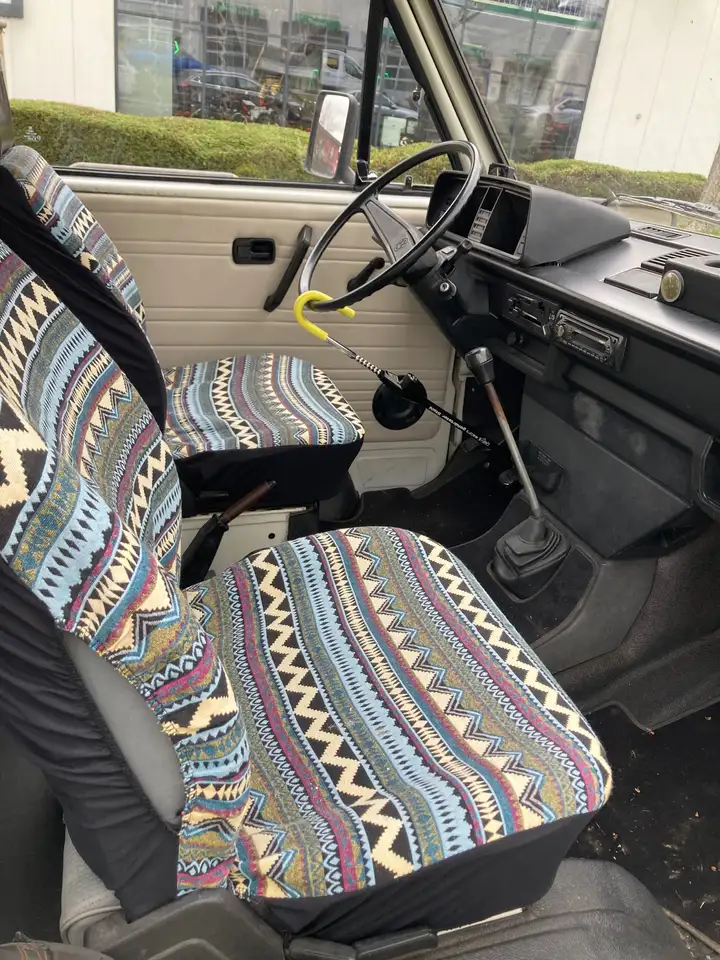 Volkswagen T3 Ausgebauter, gepfl. T3-Oldtimer ohne Kücheneinbauten, mit festem Hochdach, fahrbereit, TÜV April 2027, vier Schlafplätze, foto 3