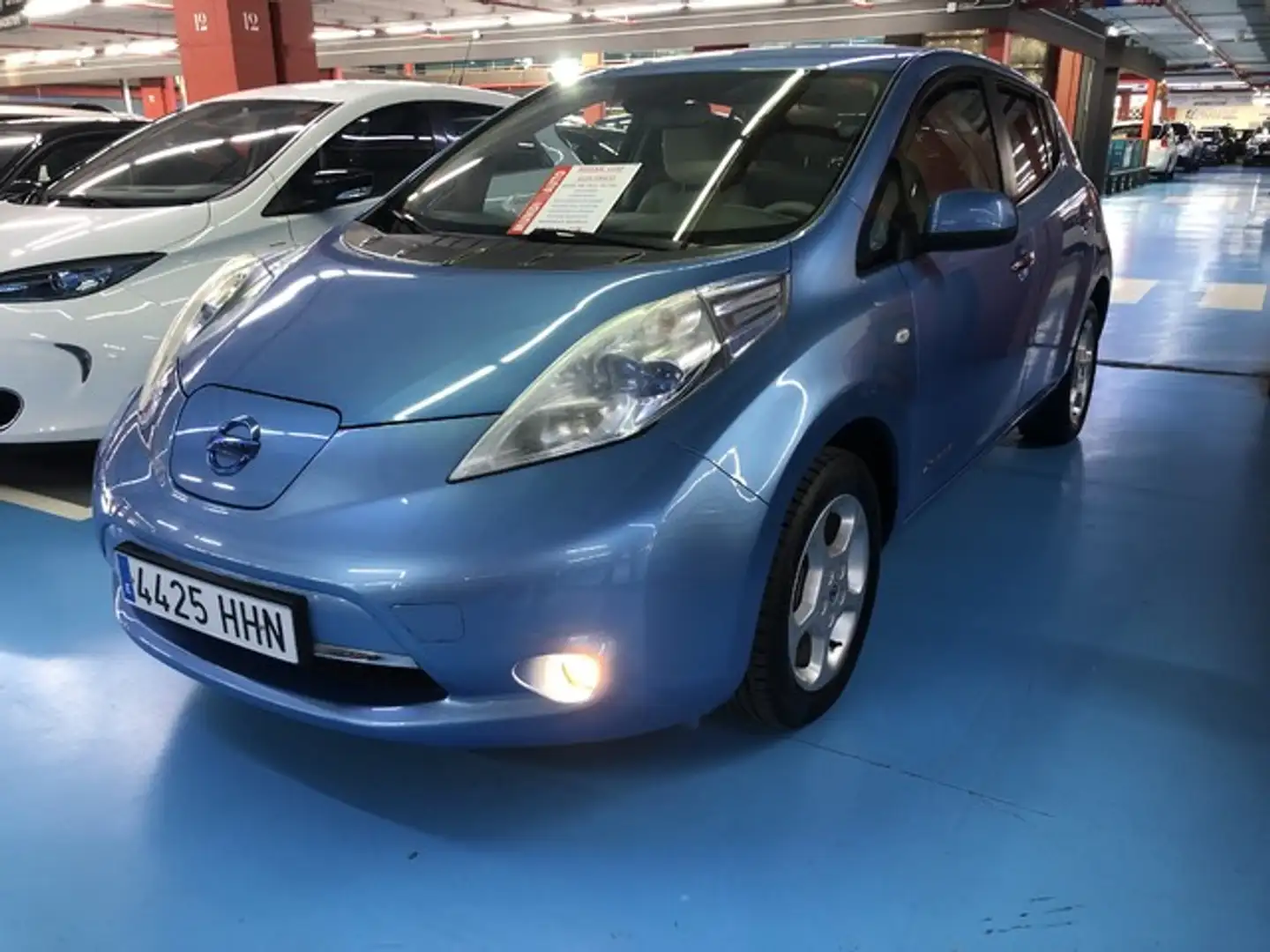Nissan Leaf Modrá - 1