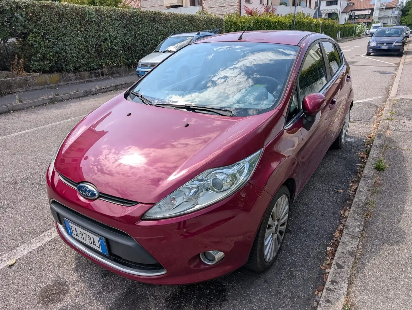 Ford Fiesta Fiesta VI 2008 5p 1.2 16v Titanium 82cv Lilla - 1