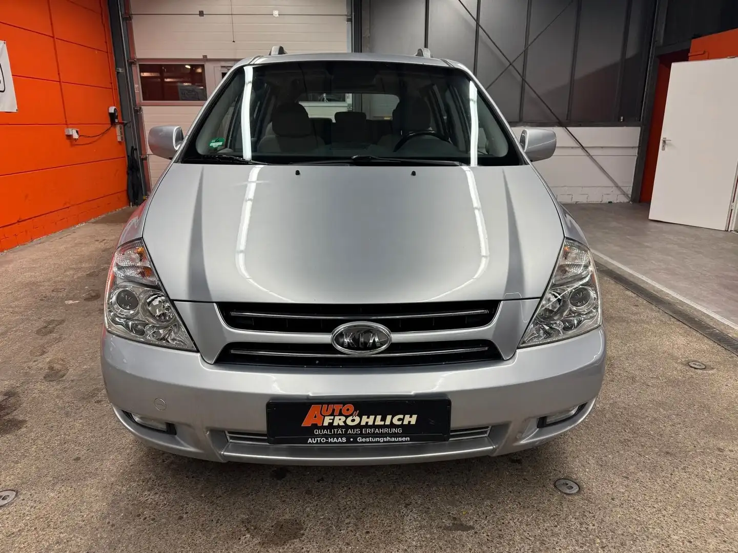 Kia Carnival 2.9 CRDi VGT EX AHK 7 Sitzer TÜV Neu Silber - 2