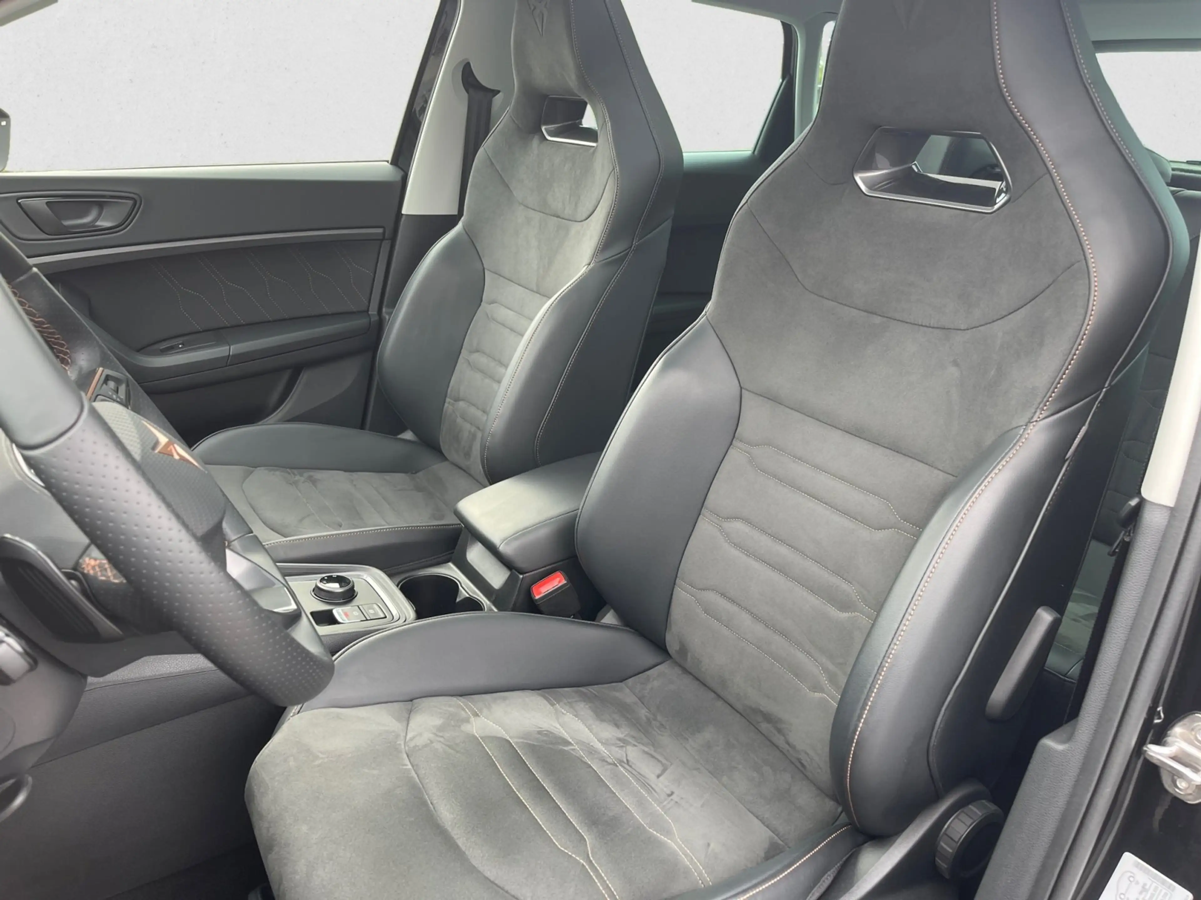 CUPRA Ateca TSI DSG|5 J. GARANTIE|AHK|PANO|el.HECK|NAV — photo 9