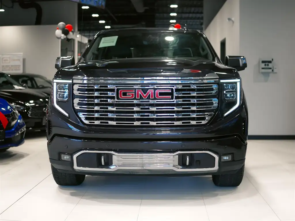 2022 GMC Sierra 1500 DENALI NO ACCIDENTS photo 3