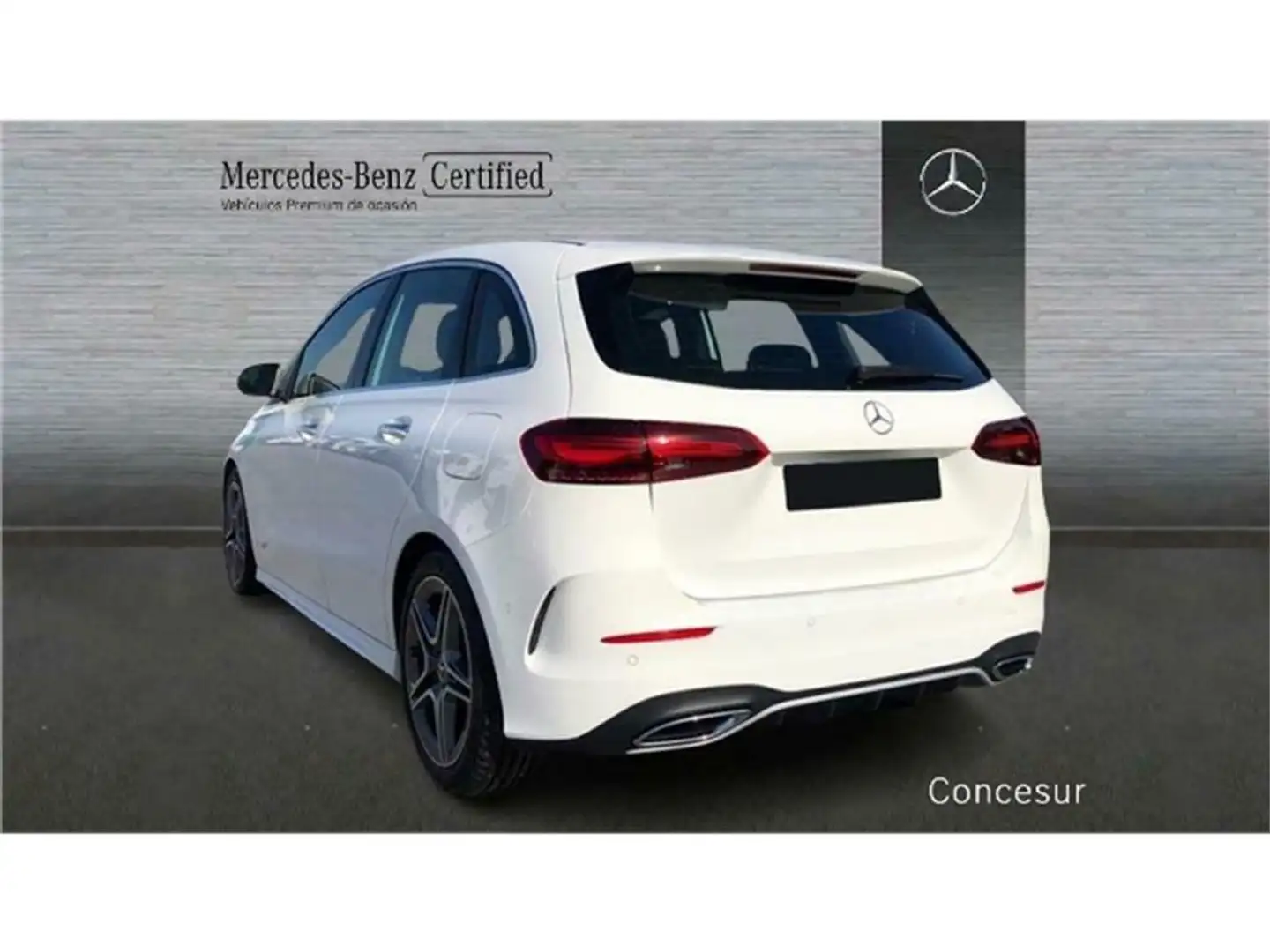 Mercedes-Benz B 250 e Bílá - 2
