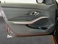 BMW 318 i Touring Aut.*Navi*SHZ*Sportpaket* Schwarz - thumbnail 21