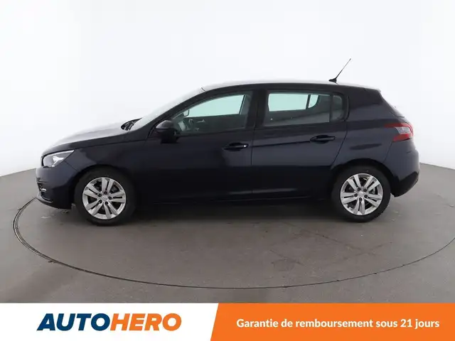 Peugeot 308 view 3