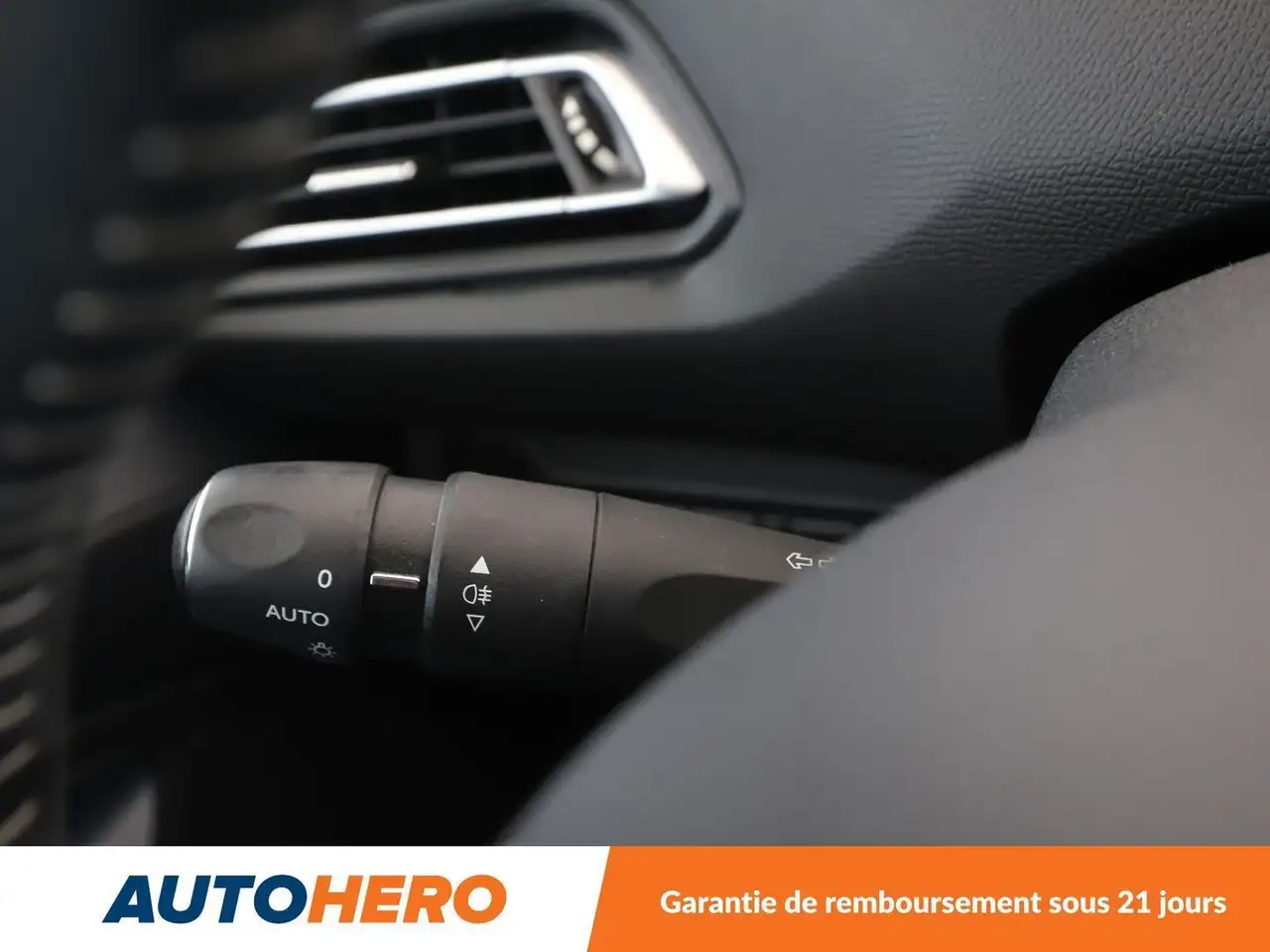 Peugeot 308 308 — photo 26
