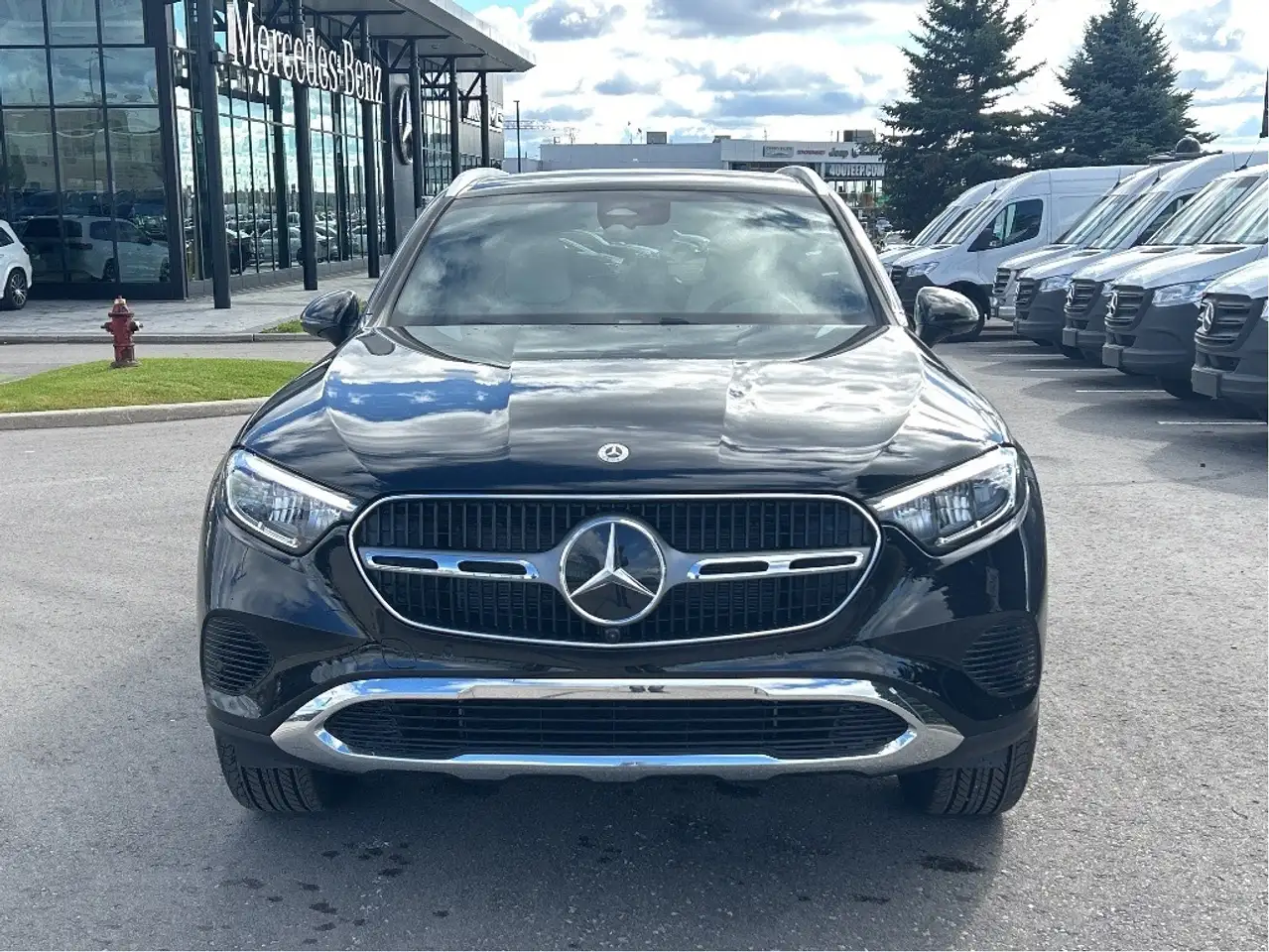 Mercedes-Benz GLC снимка Mercedes-Benz GLC