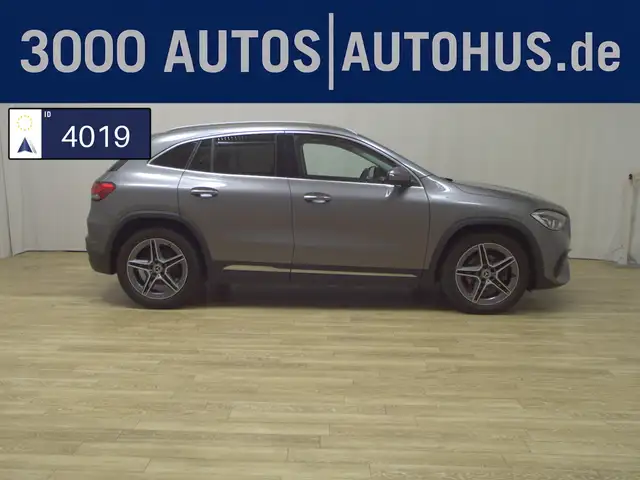 Mercedes-Benz GLA 200 d 4M AMG Line Navi LED StHzg Distronic+