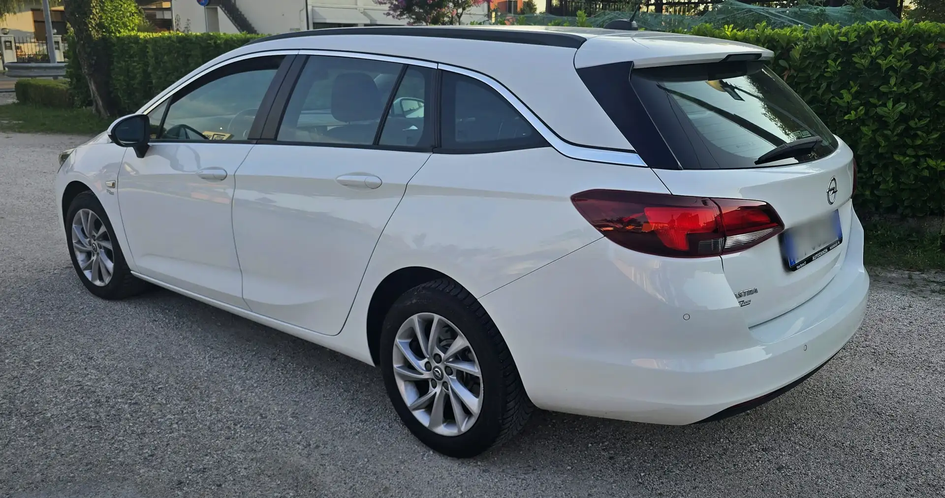 Opel Astra Sports Tourer 1.6 cdti 136cv auto my18.5 Blanc - 2
