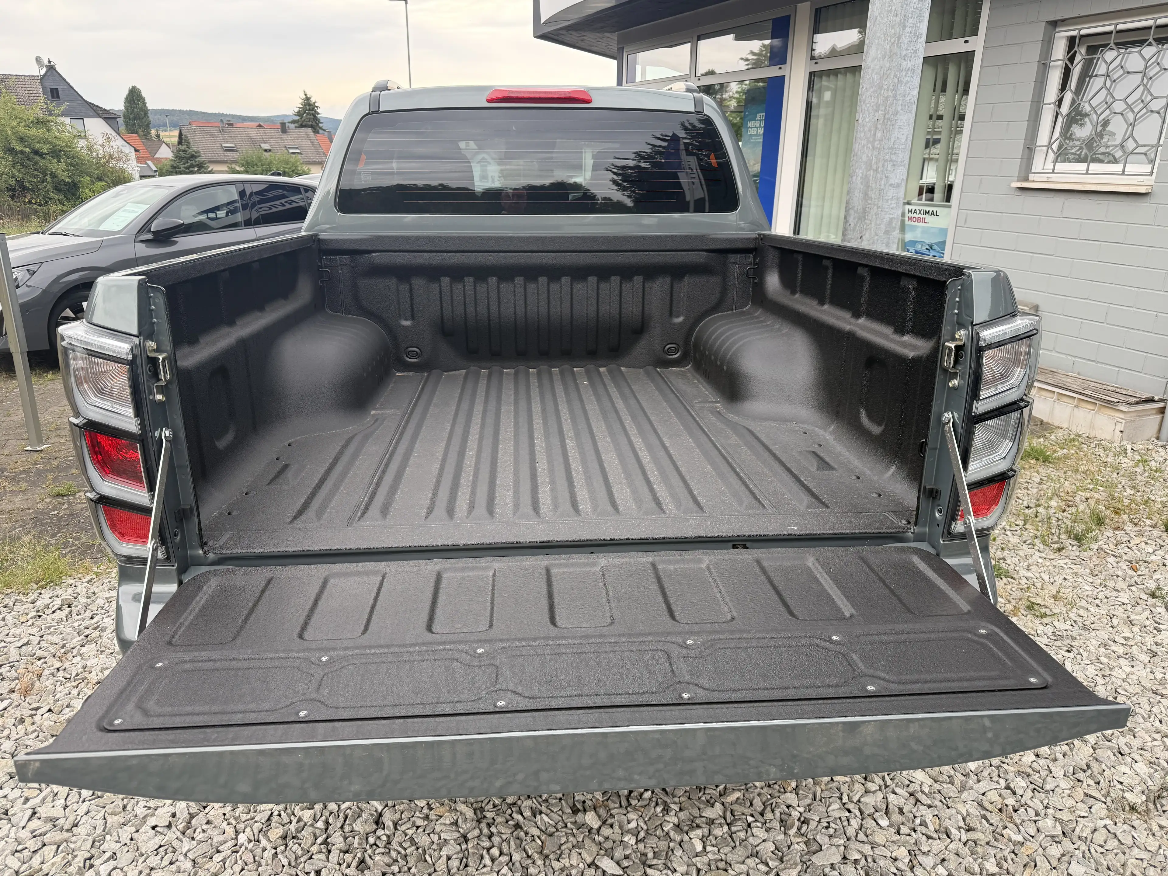 Isuzu D-Max D-Max Double Cab 4WD Autm. V-Cross — photo 4