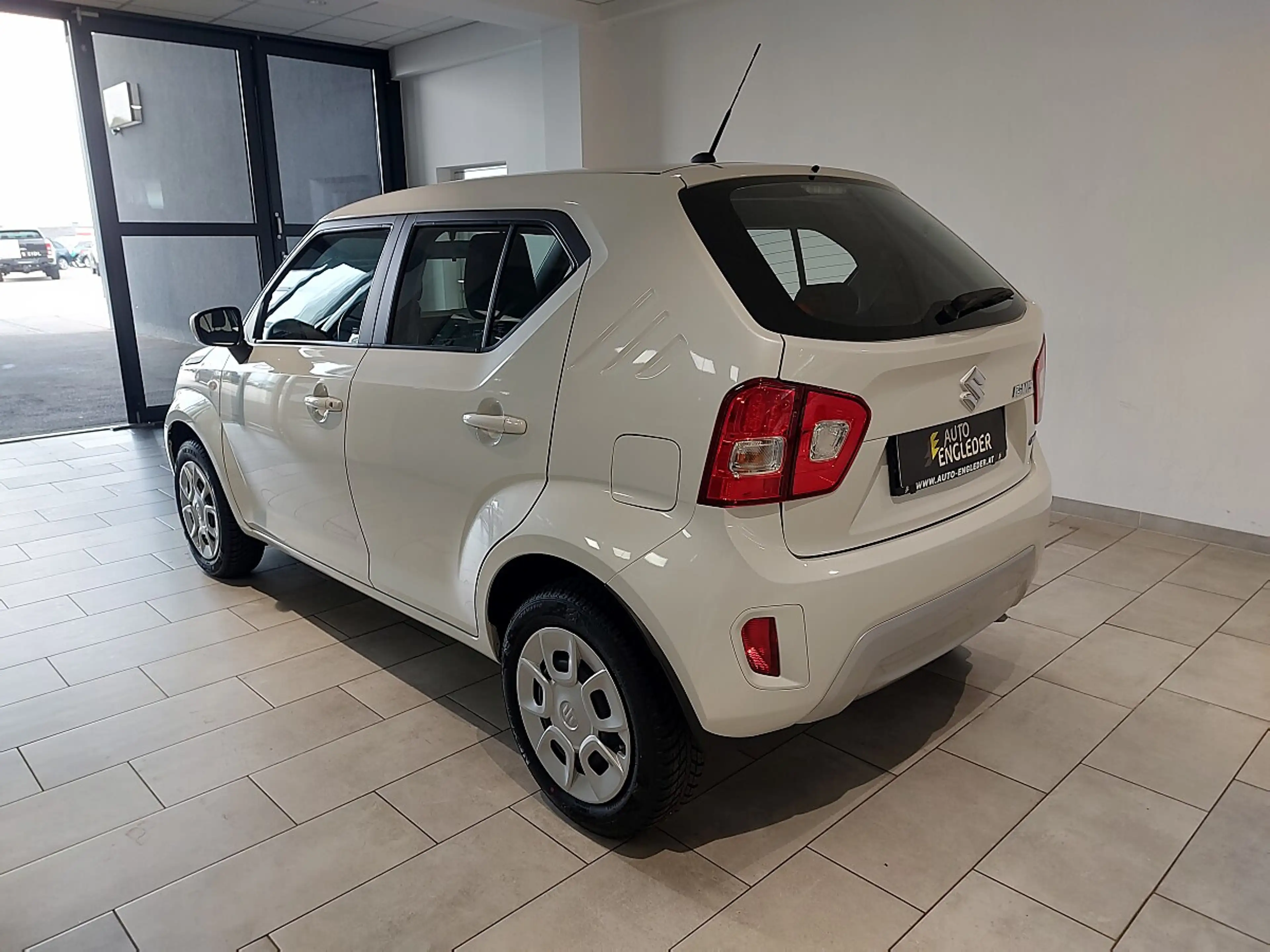 Suzuki Ignis 1,2 Dualjet Clear Mild-Hybrid Benzin — photo 7