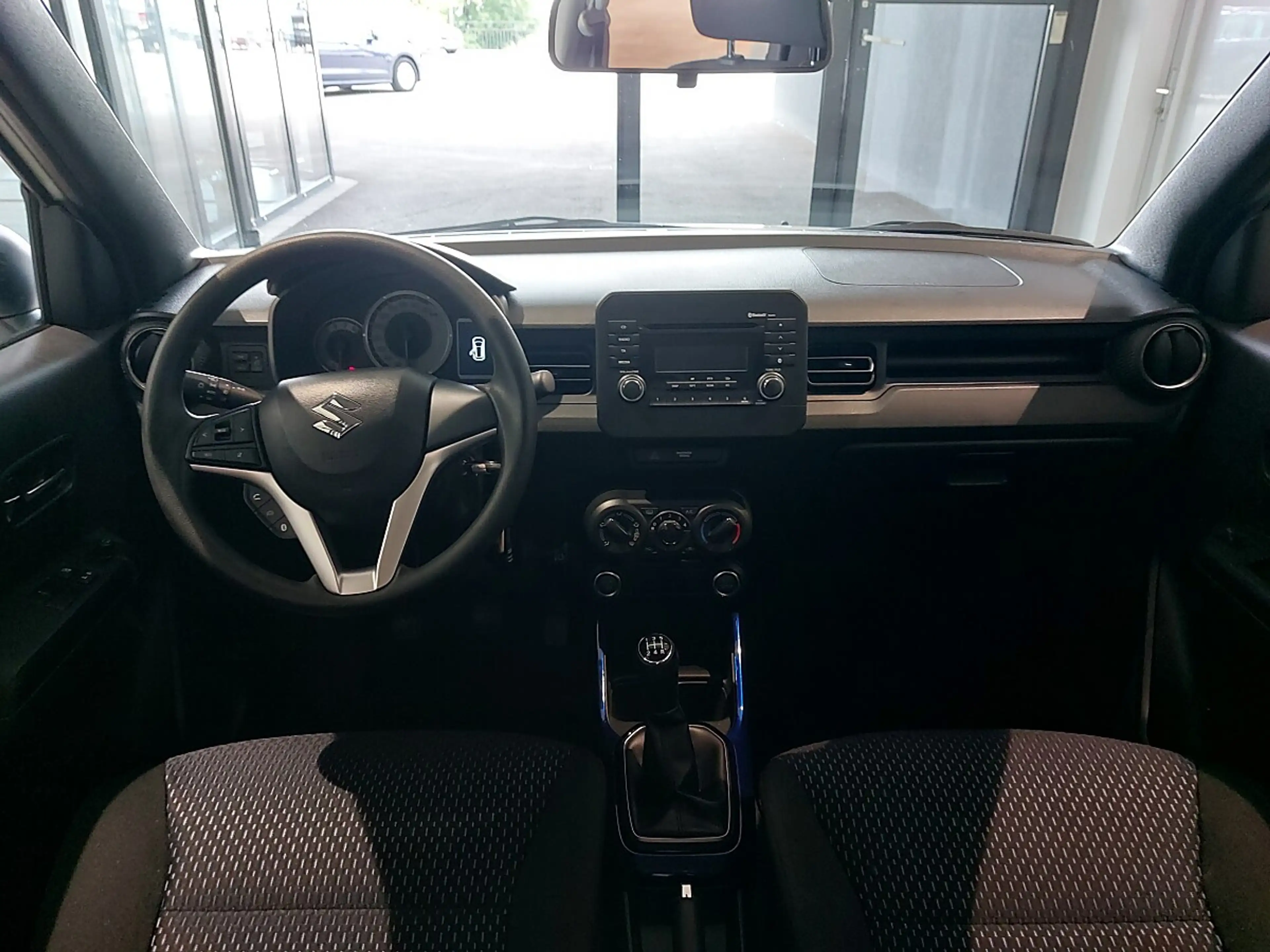 Suzuki Ignis 1,2 Dualjet Clear Mild-Hybrid Benzin — photo 10