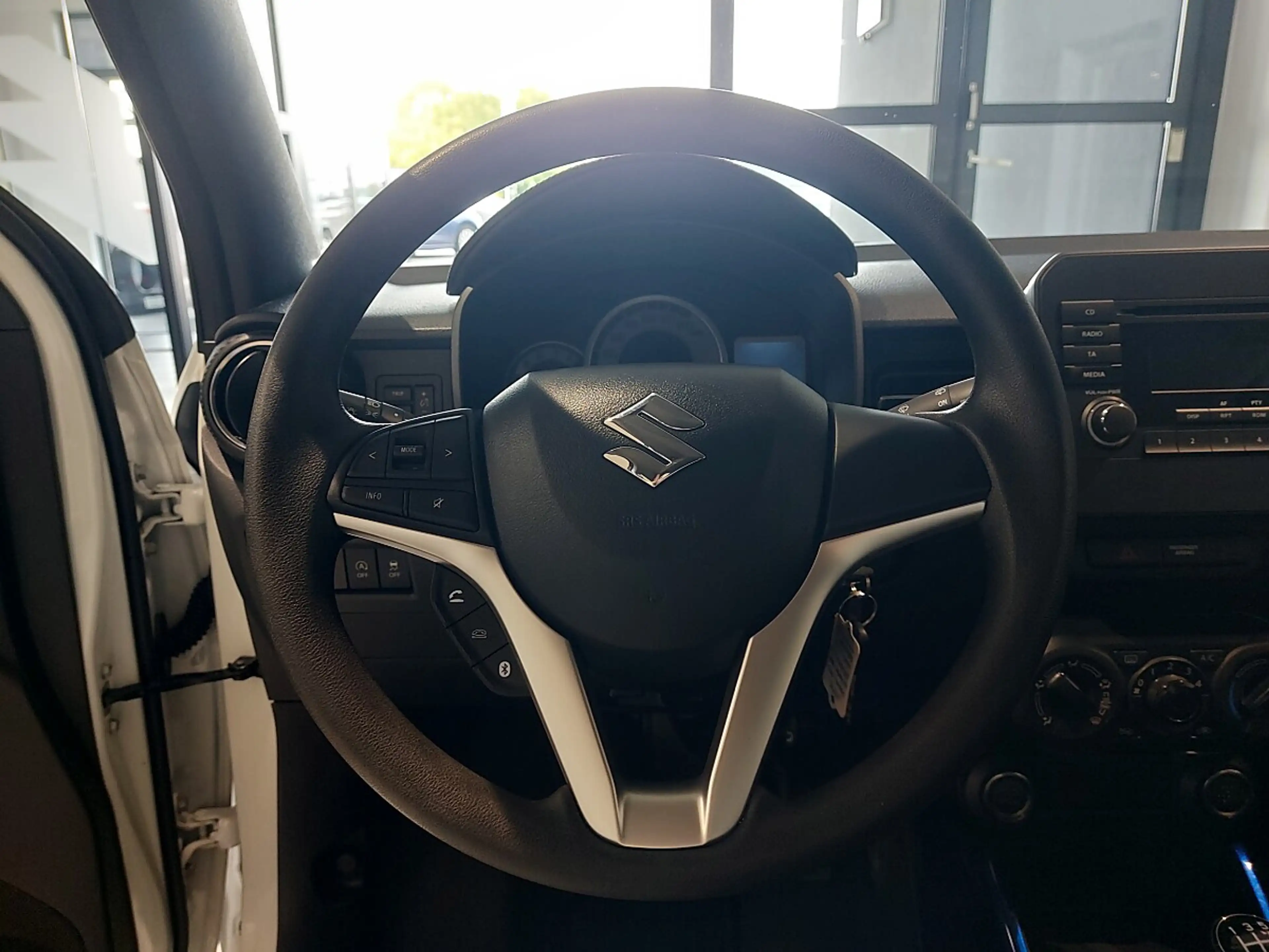 Suzuki Ignis 1,2 Dualjet Clear Mild-Hybrid Benzin — photo 13