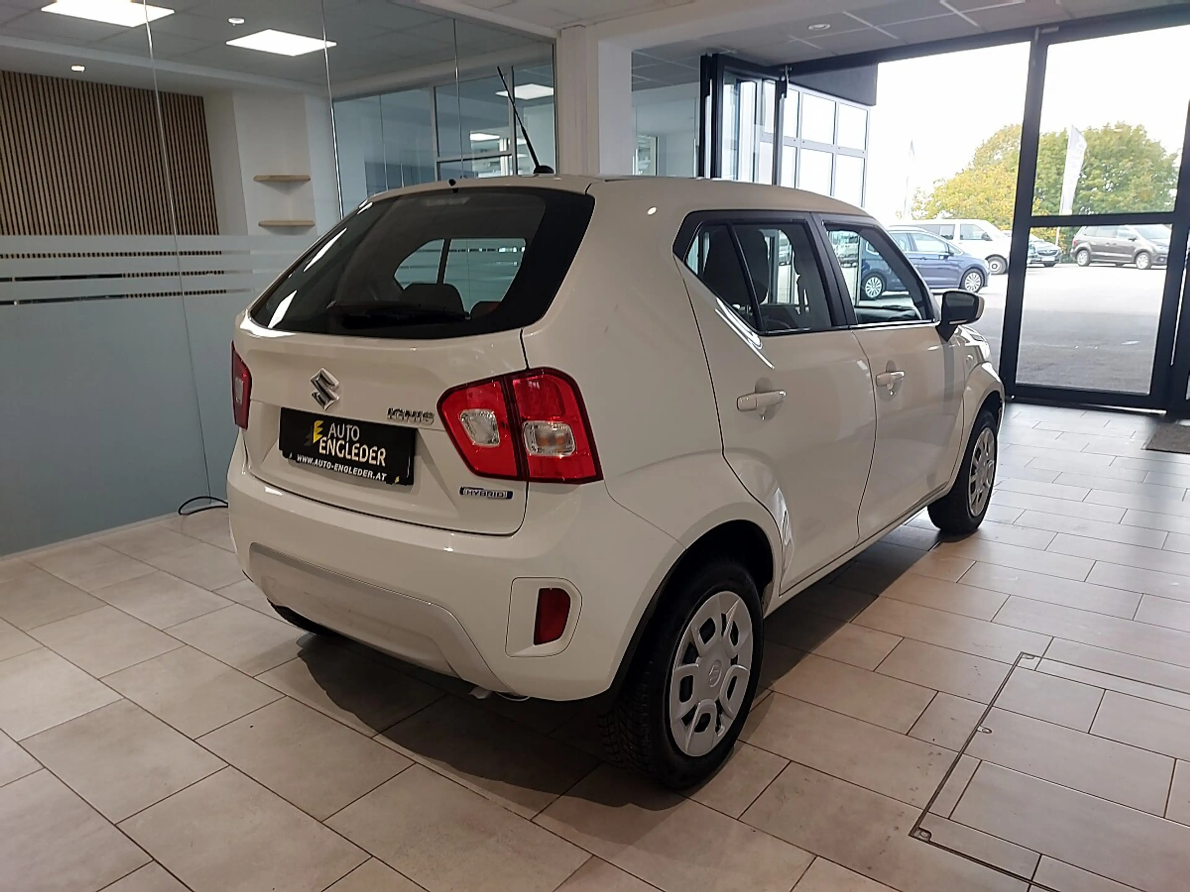 Suzuki Ignis 1,2 Dualjet Clear Mild-Hybrid Benzin — photo 5