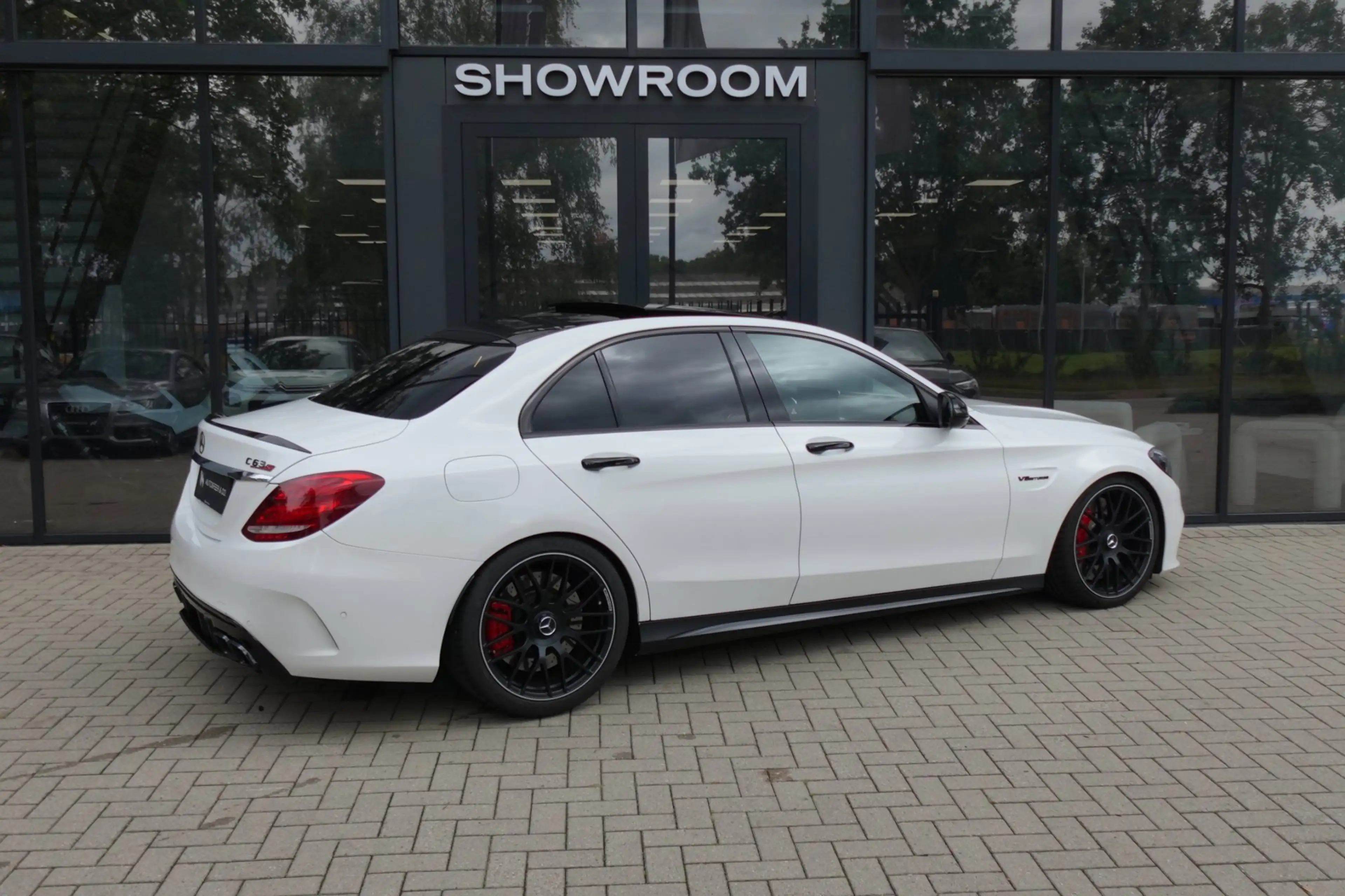 Mercedes-Benz C 63 AMG S Edition 1 PANO 360 CAM SFEER — photo 6