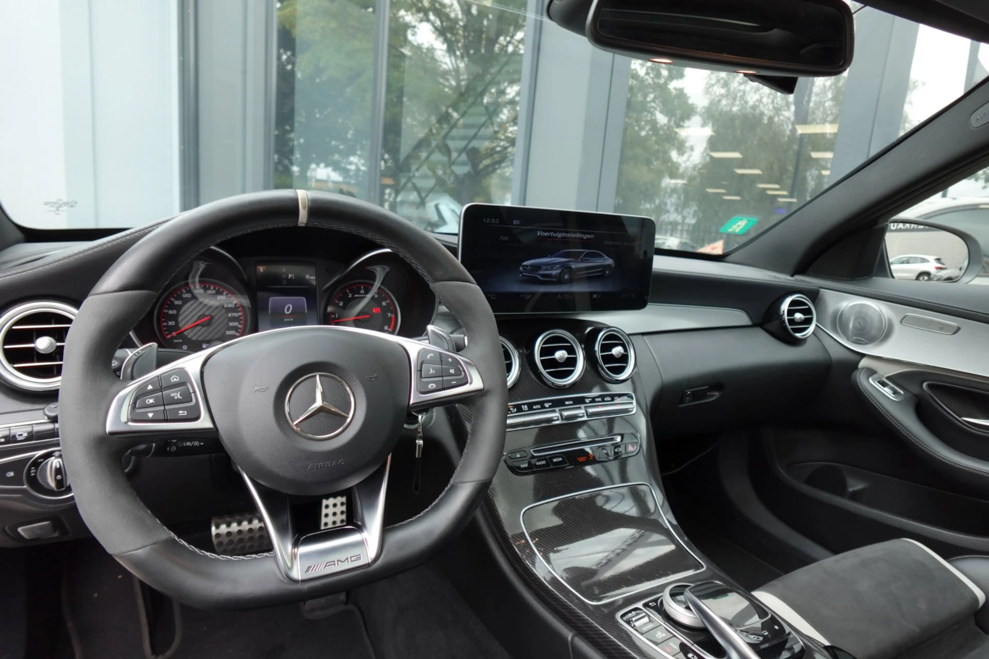 Mercedes-Benz C 63 AMG S Edition 1 PANO 360 CAM SFEER — photo 3