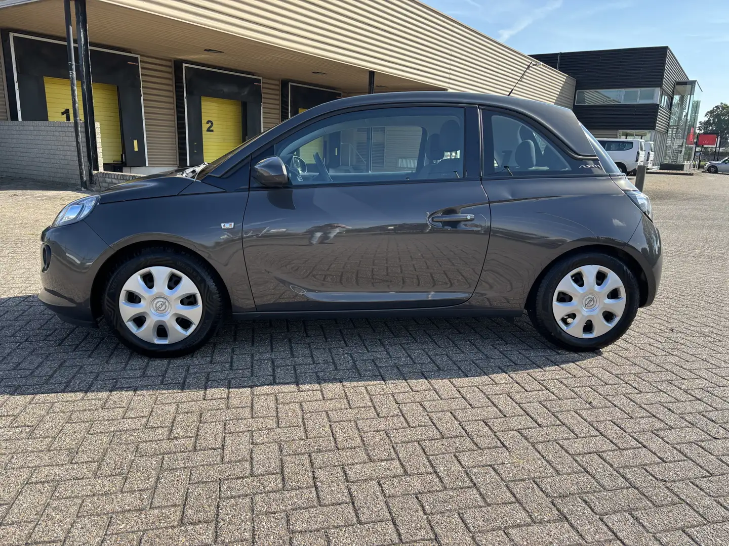 Opel Adam 1.2 [ airco,audio ] Grijs - 2