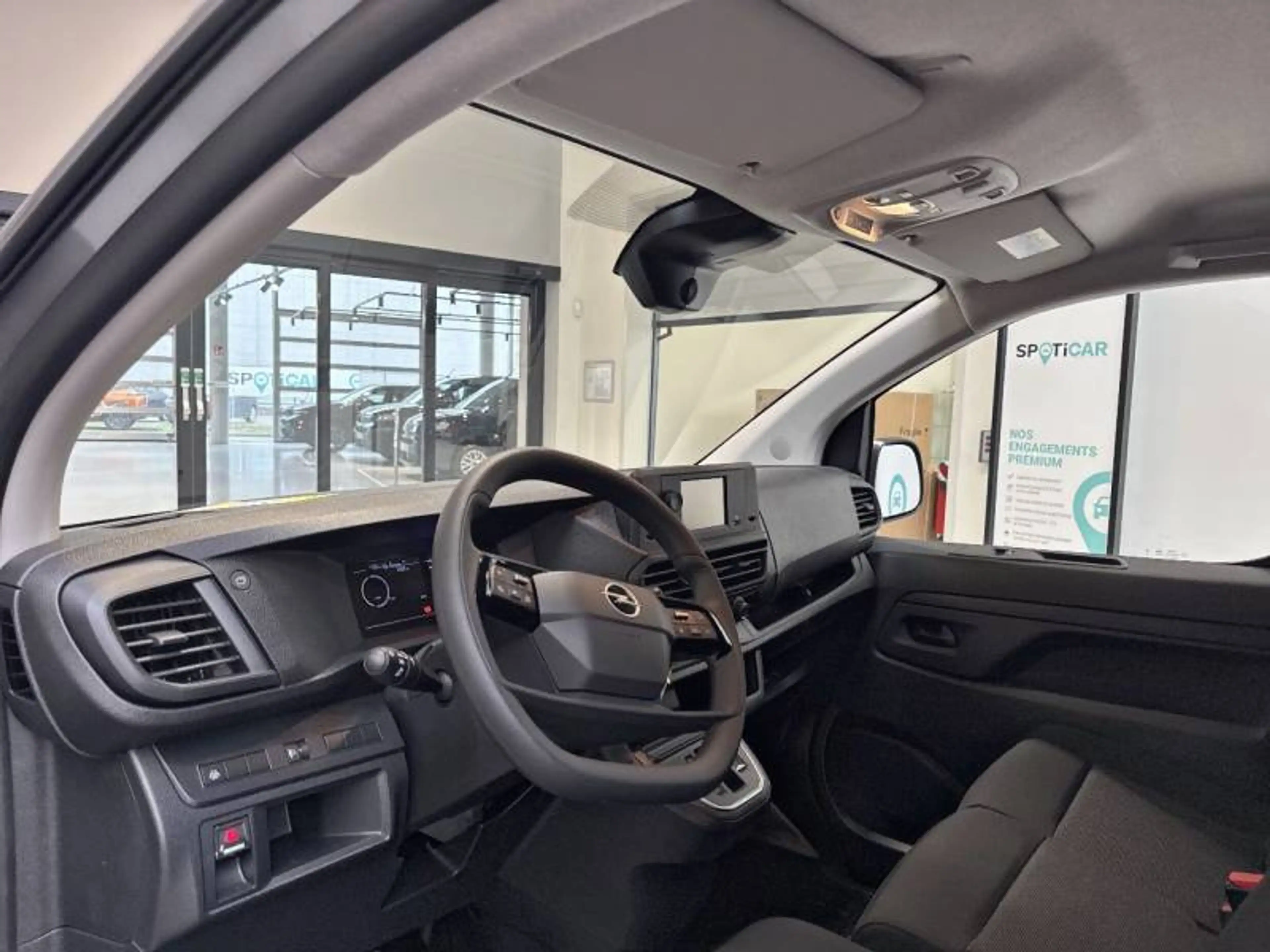 Opel Vivaro 3 Electric L3H1 75kWh 136 - — photo 8