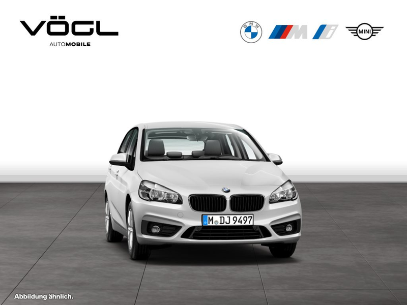 BMW 218 i Active Tourer — photo 10