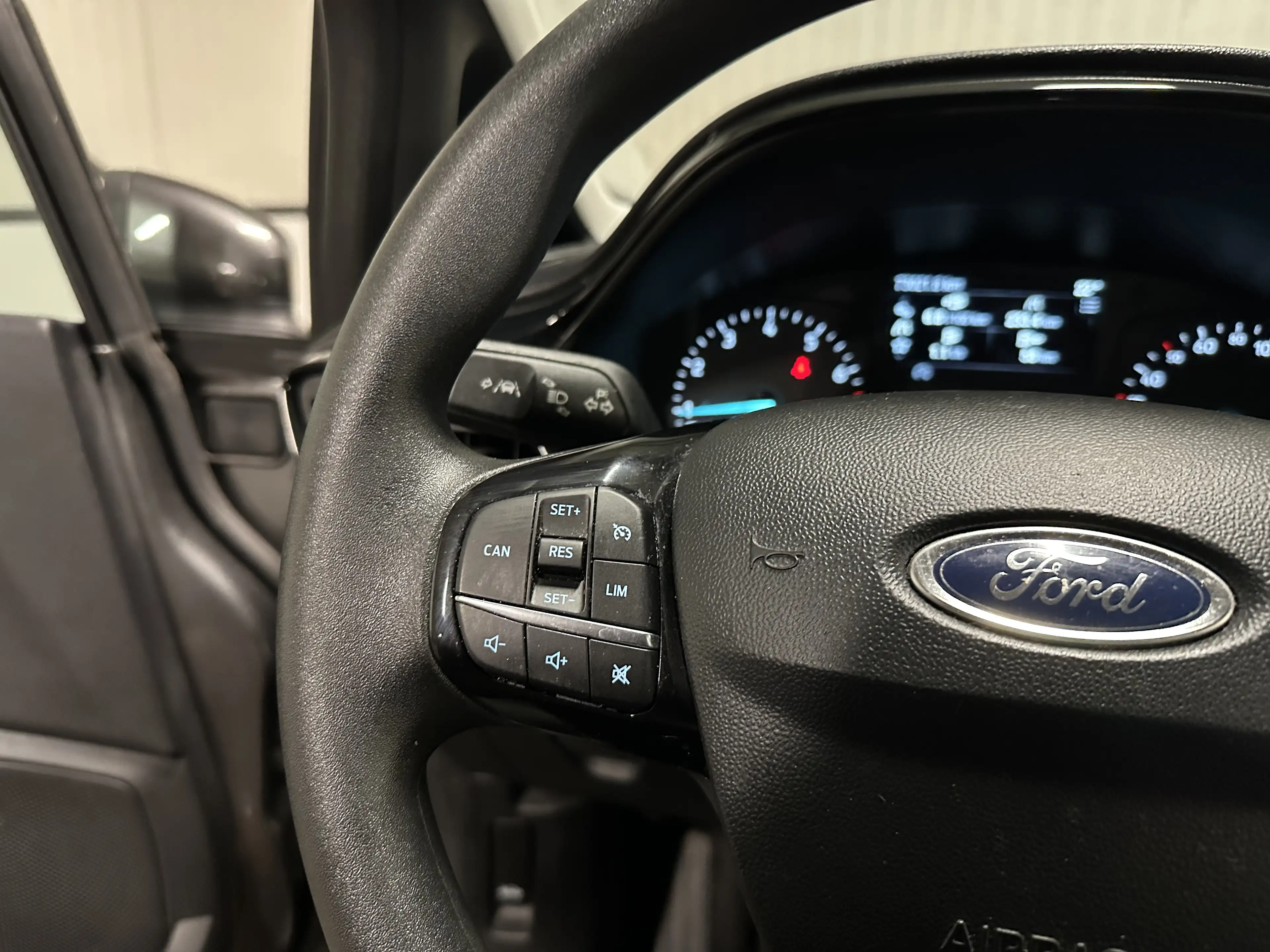 Ford Fiesta 1.1 | Trend 5-Drs | Airco | Cruise | Navi | Carpla — photo 16
