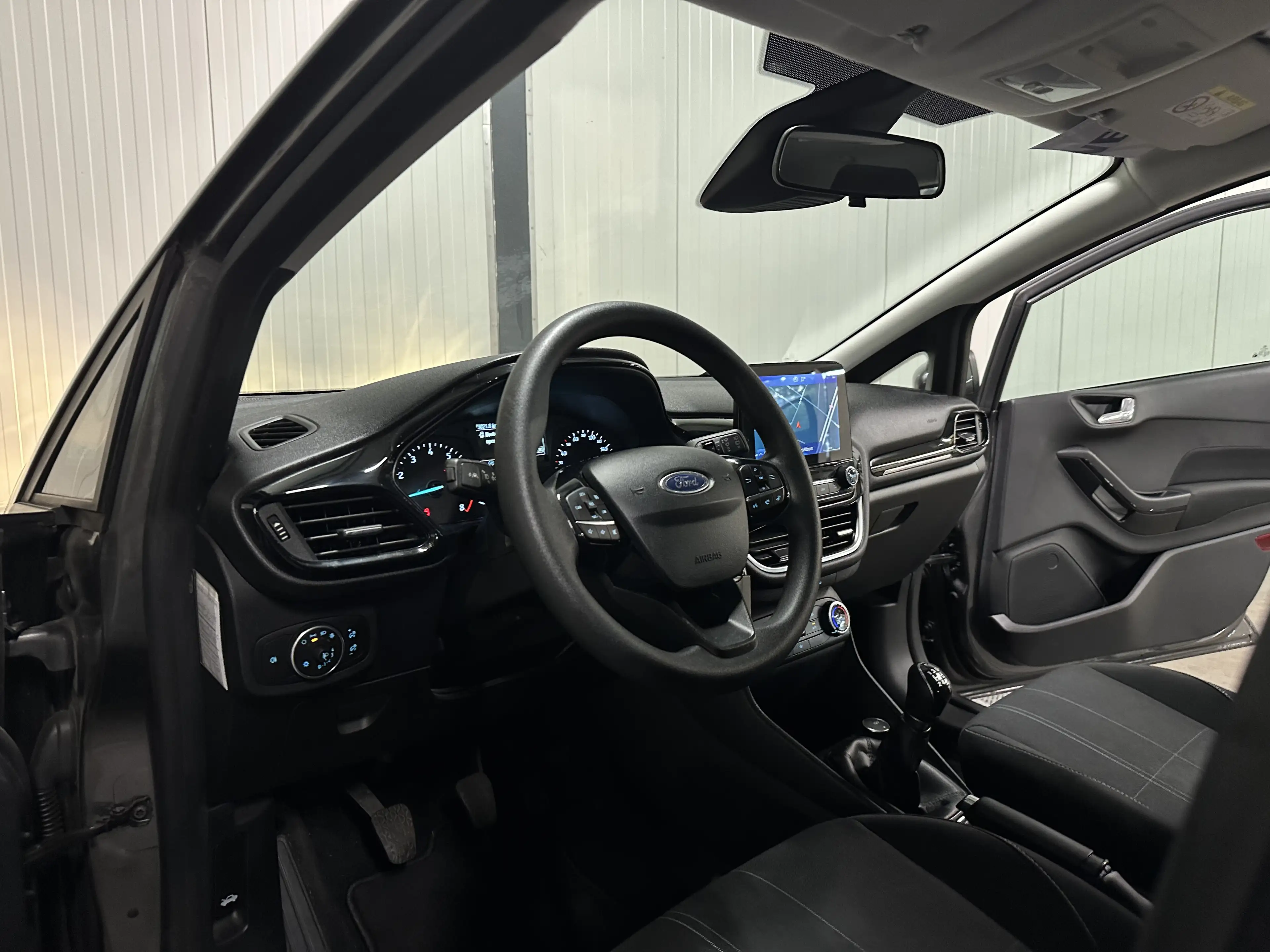 Ford Fiesta 1.1 | Trend 5-Drs | Airco | Cruise | Navi | Carpla — photo 11
