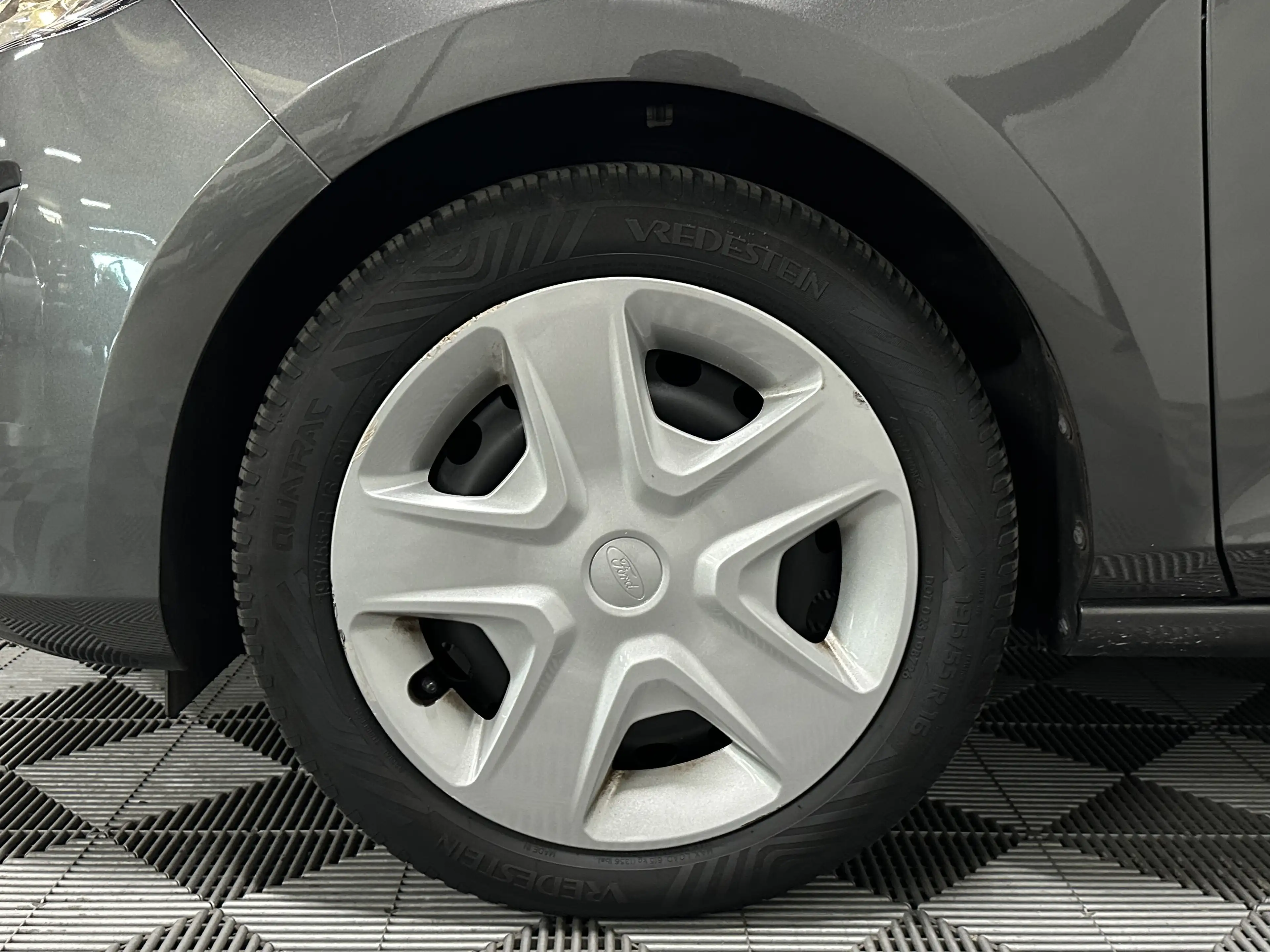 Ford Fiesta 1.1 | Trend 5-Drs | Airco | Cruise | Navi | Carpla — photo 26