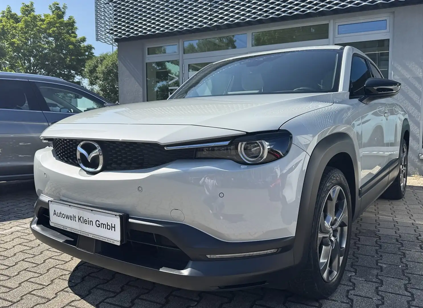 Mazda MX-30 35,5 kWh e-SKYACTIV 145 PS White - 1