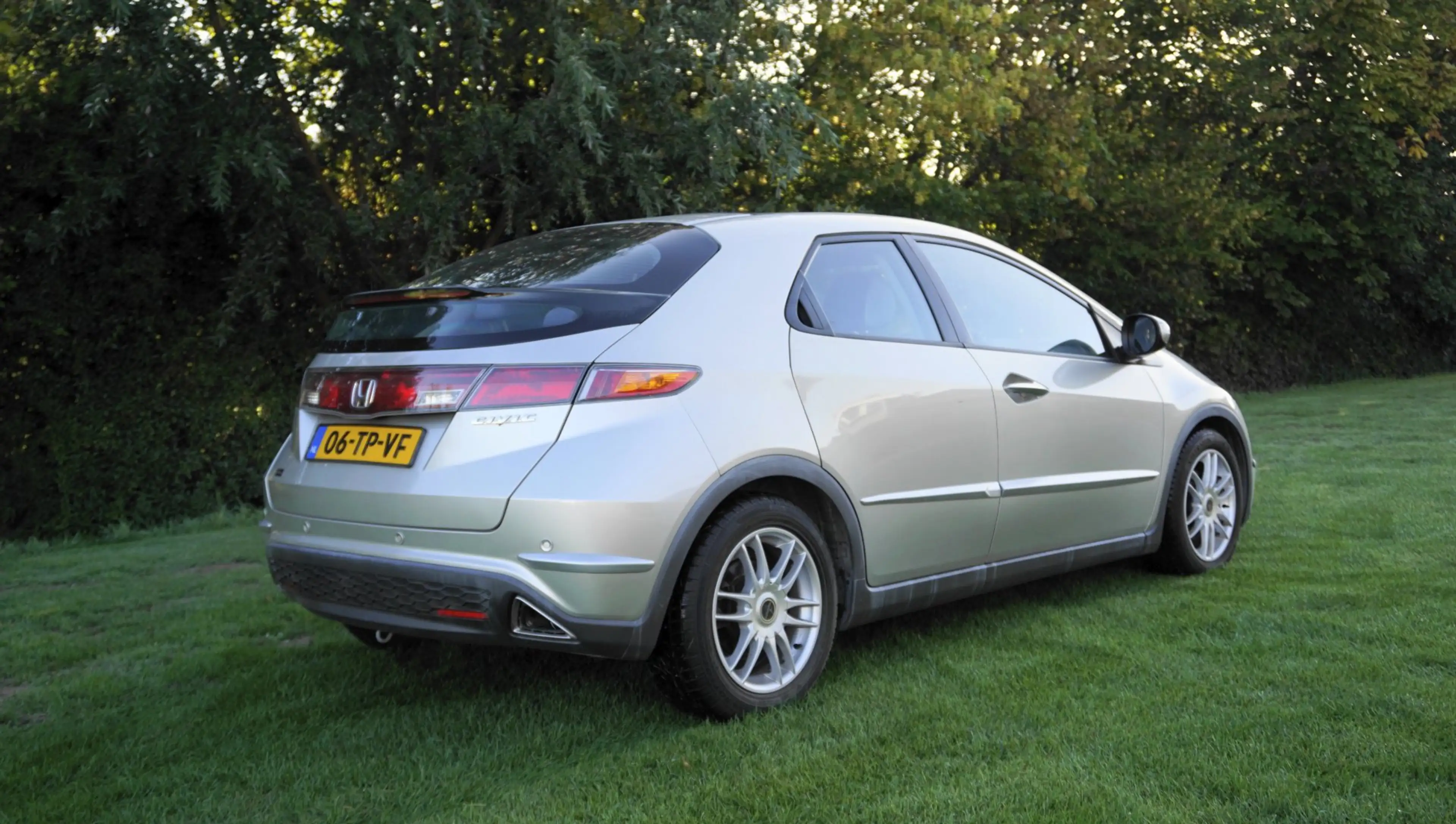 Honda Civic 1.8 Executive 68199 KM — photo 2